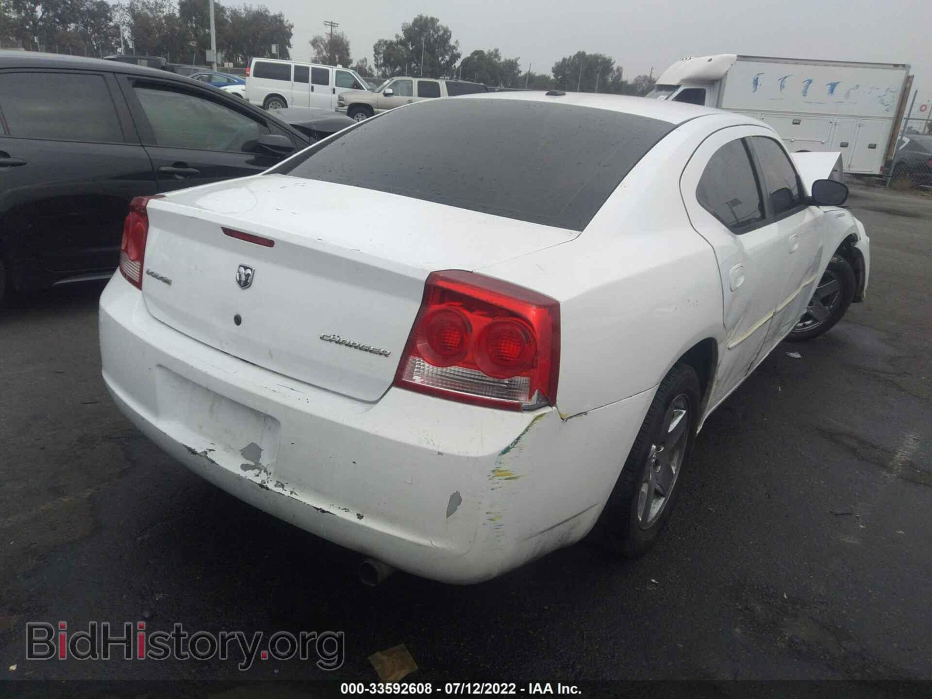 2010 DODGE CHARGER - VIN: 2B3CA3CV3AH308328 - Фото 4