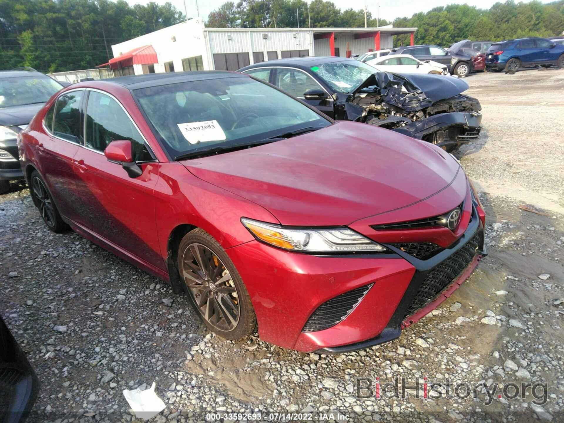 Photo 4T1BZ1HK0JU503852 - TOYOTA CAMRY 2018