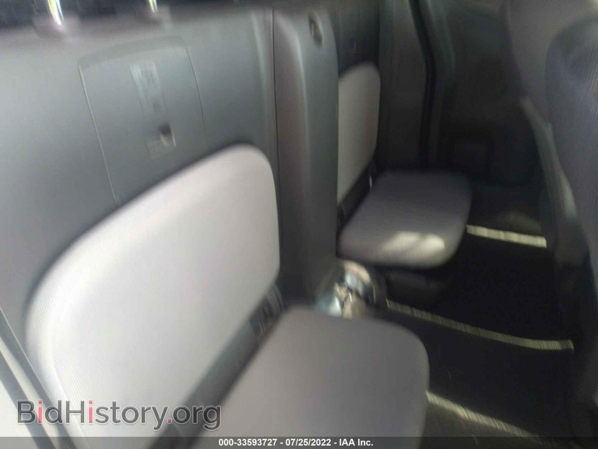 2011 SUZUKI EQUATOR - VIN: 5Z62D0CT7BC427875 - Фото 8
