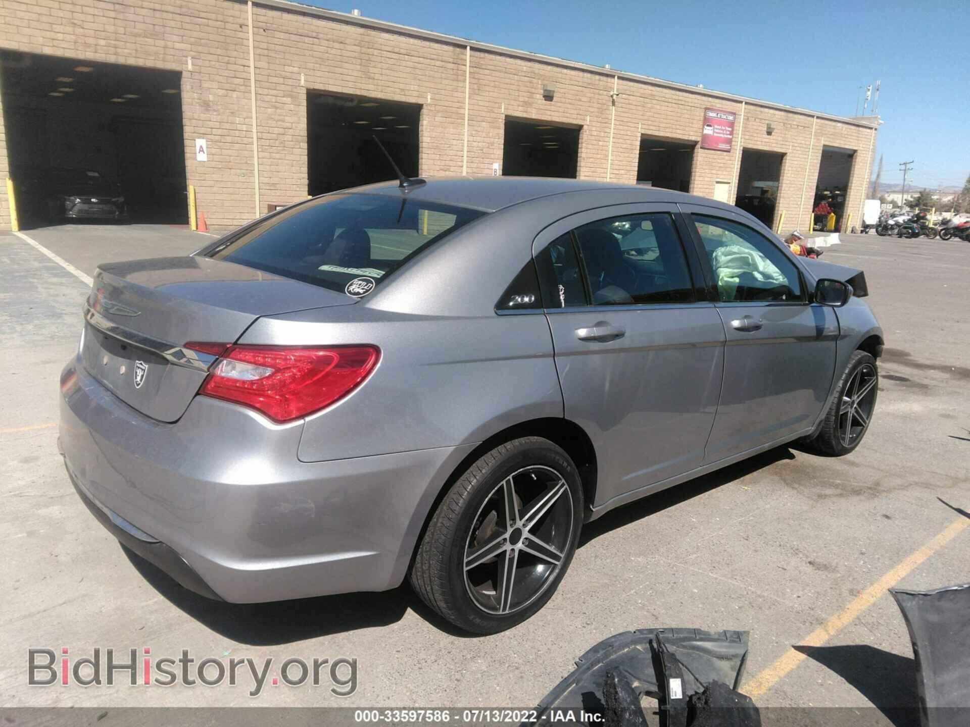 2013 CHRYSLER 200 - VIN: 1C3CCBBB2DN763021 - Фото 4