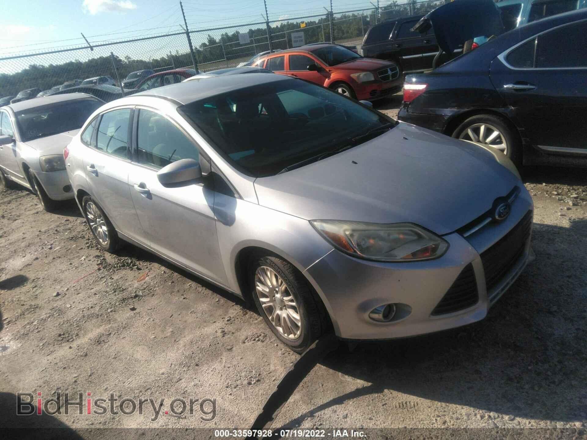 Photo 1FAHP3F27CL115583 - FORD FOCUS 2012