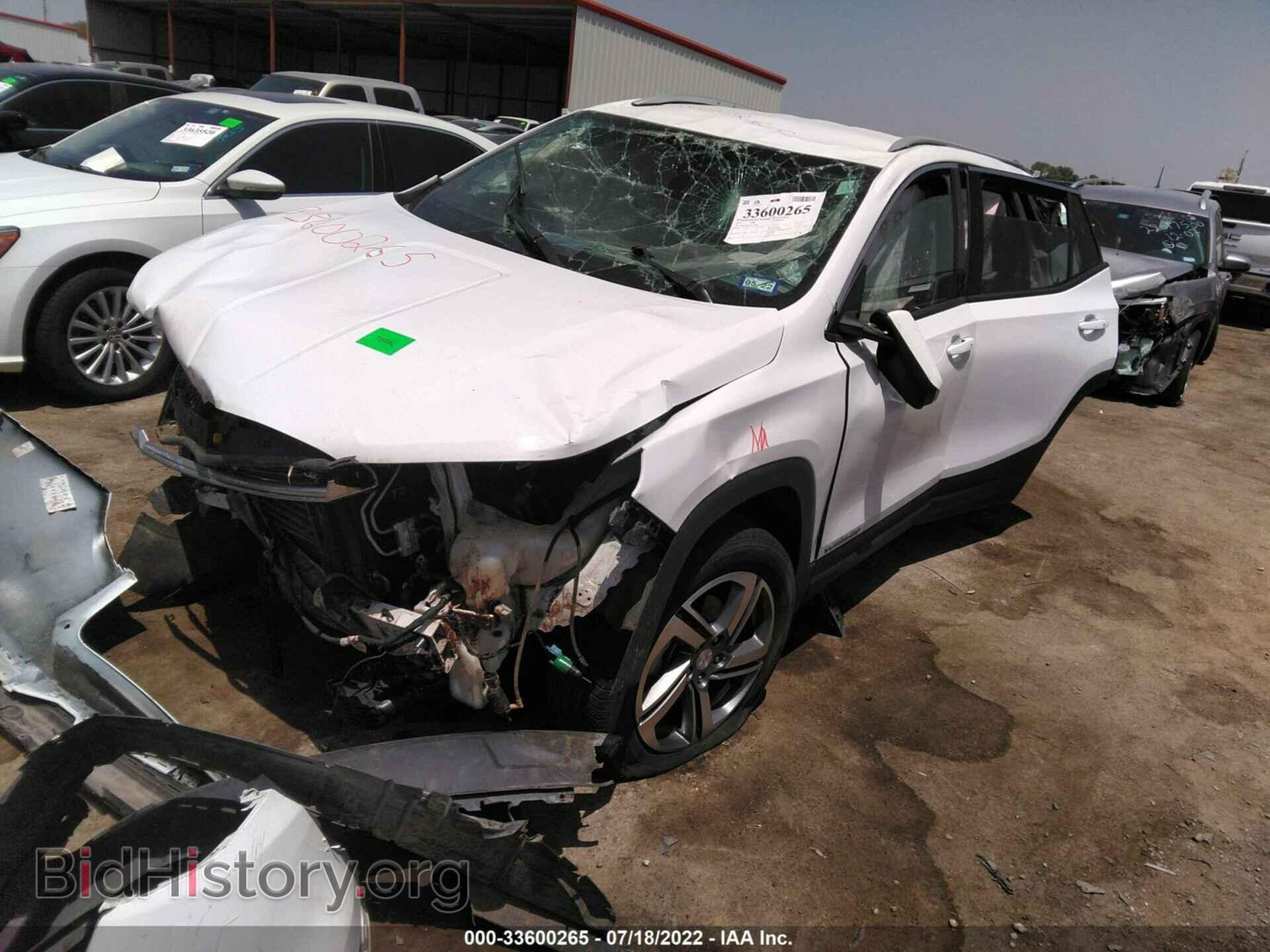2018 GMC TERRAIN - VIN: 3GKALPEV3JL388004 - Photo 2
