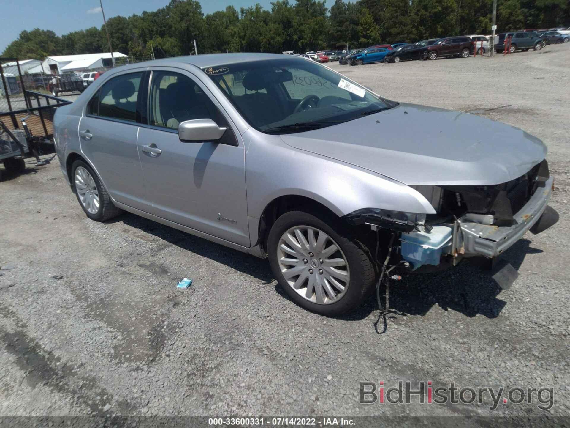 Photo 3FADP0L3XBR123882 - FORD FUSION 2011