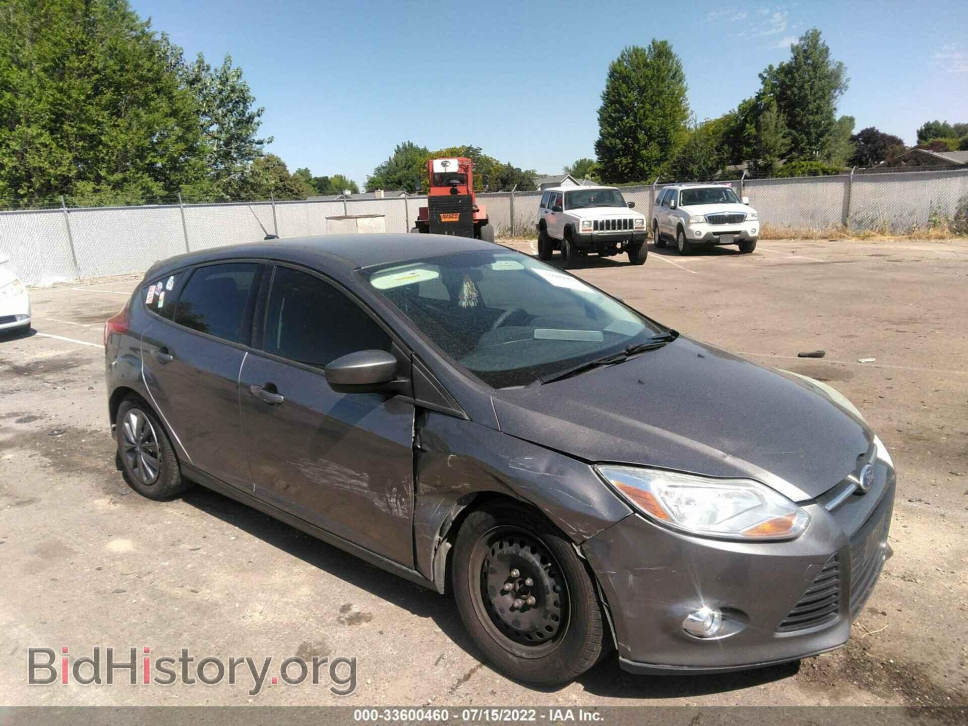 Photo 1FAHP3K28CL146119 - FORD FOCUS 2012