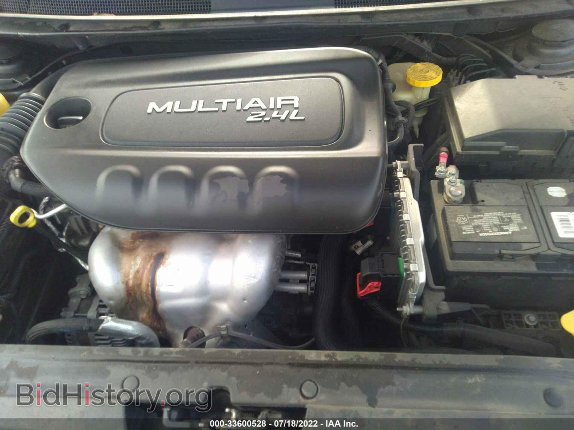 2015 CHRYSLER 200 - VIN: 1C3CCCAB8FN649437 - Фото 10
