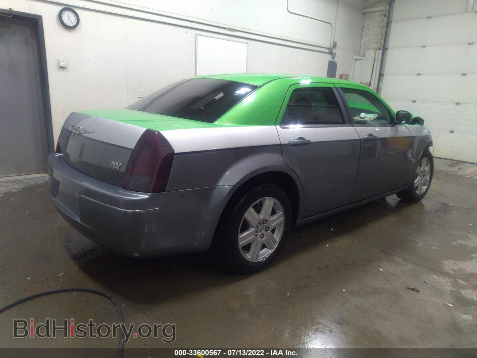 2006 CHRYSLER 300 - VIN: 2C3KK53G068386033 - Фото 4
