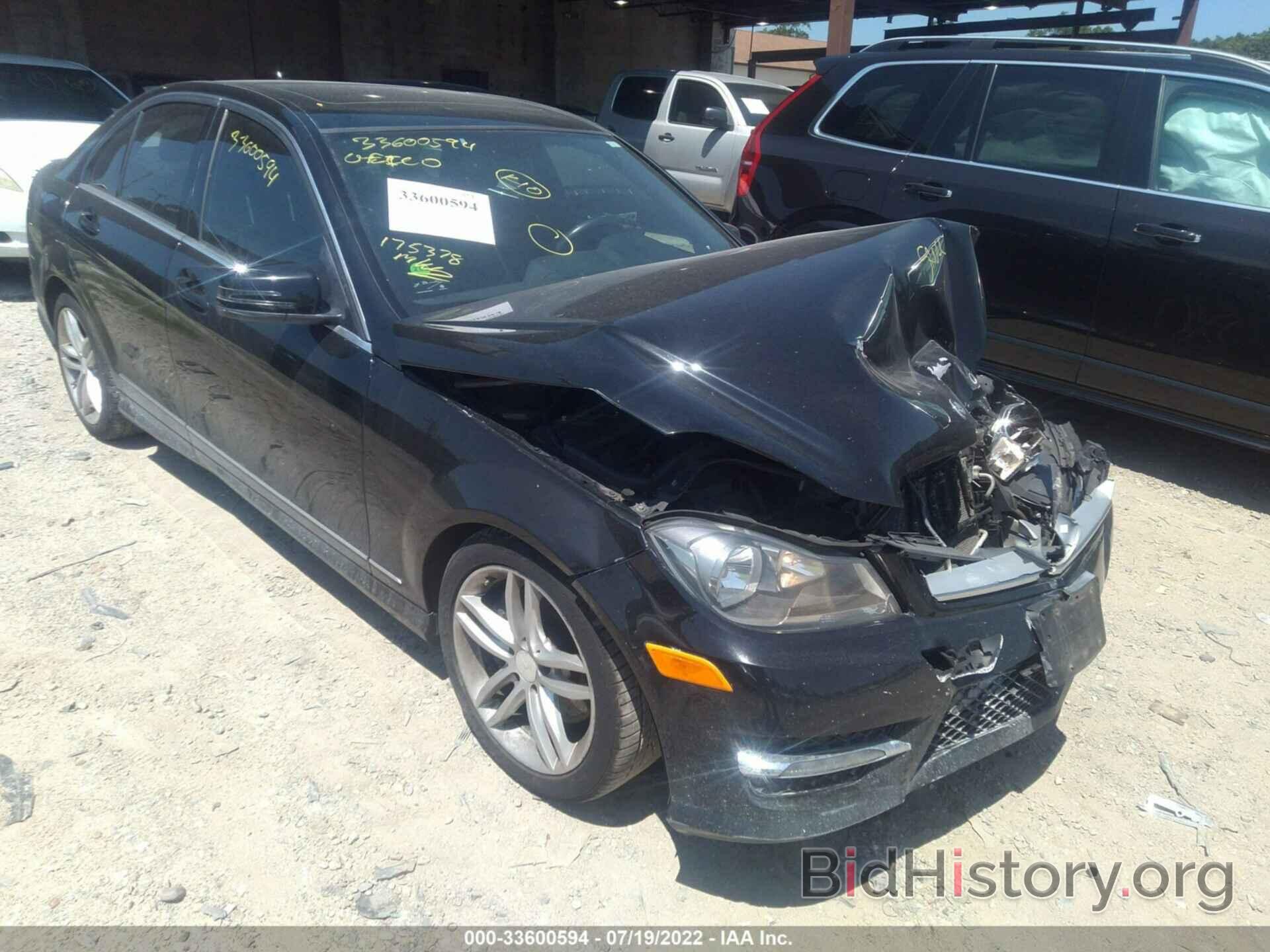 Photo WDDGF8AB3DR277227 - MERCEDES-BENZ C-CLASS 2013