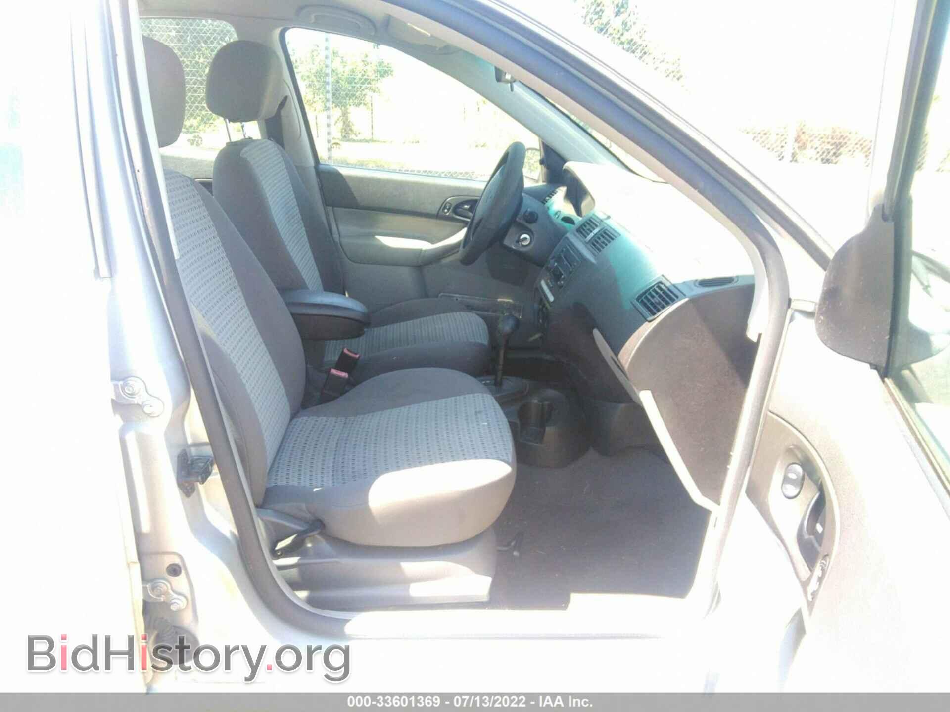 2007 FORD FOCUS - VIN: 1FAHP34N57W215294 - Фото 5