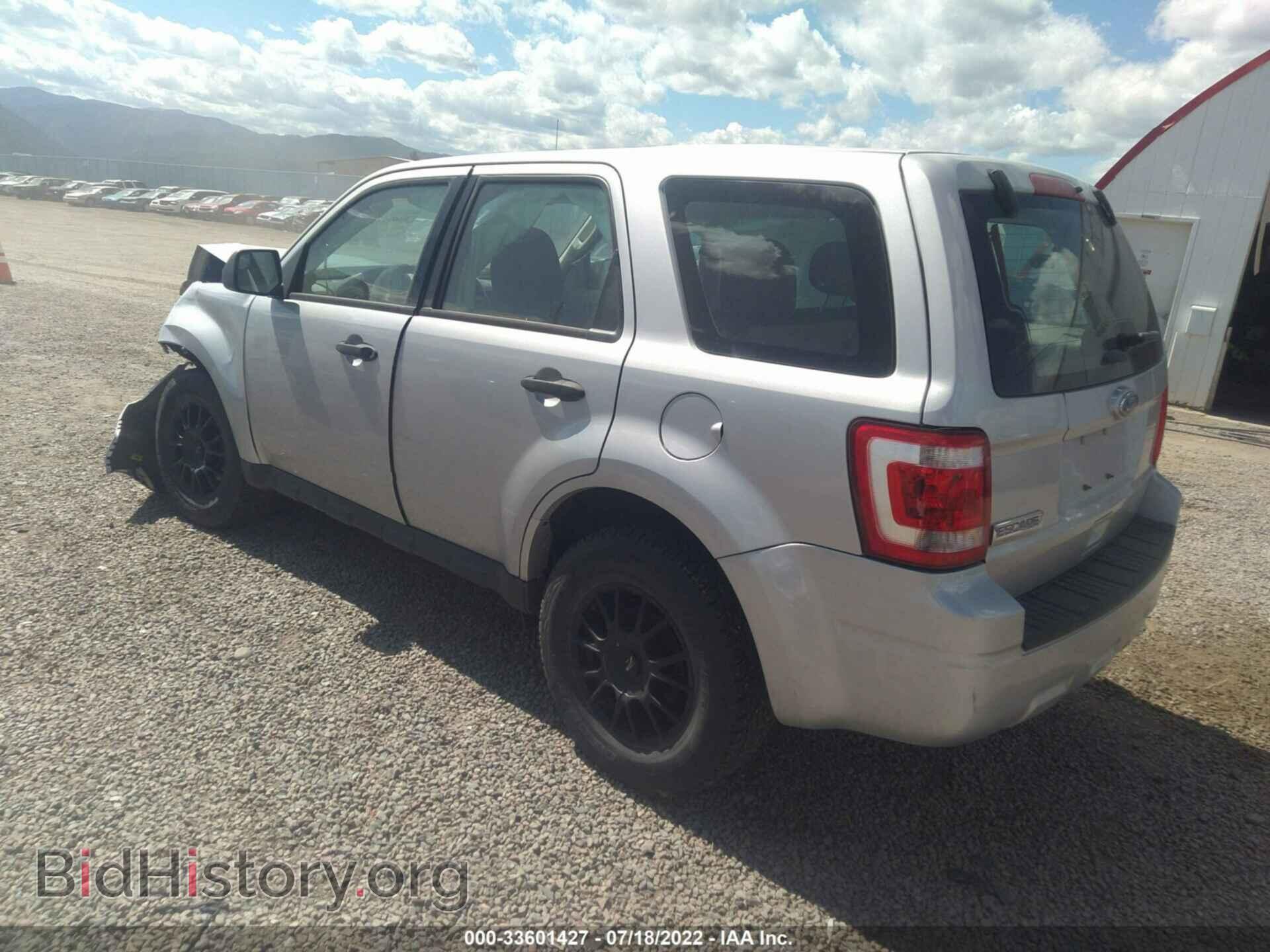 2012 FORD ESCAPE - VIN: 1FMCU9C76CKC69025 - Фото 3