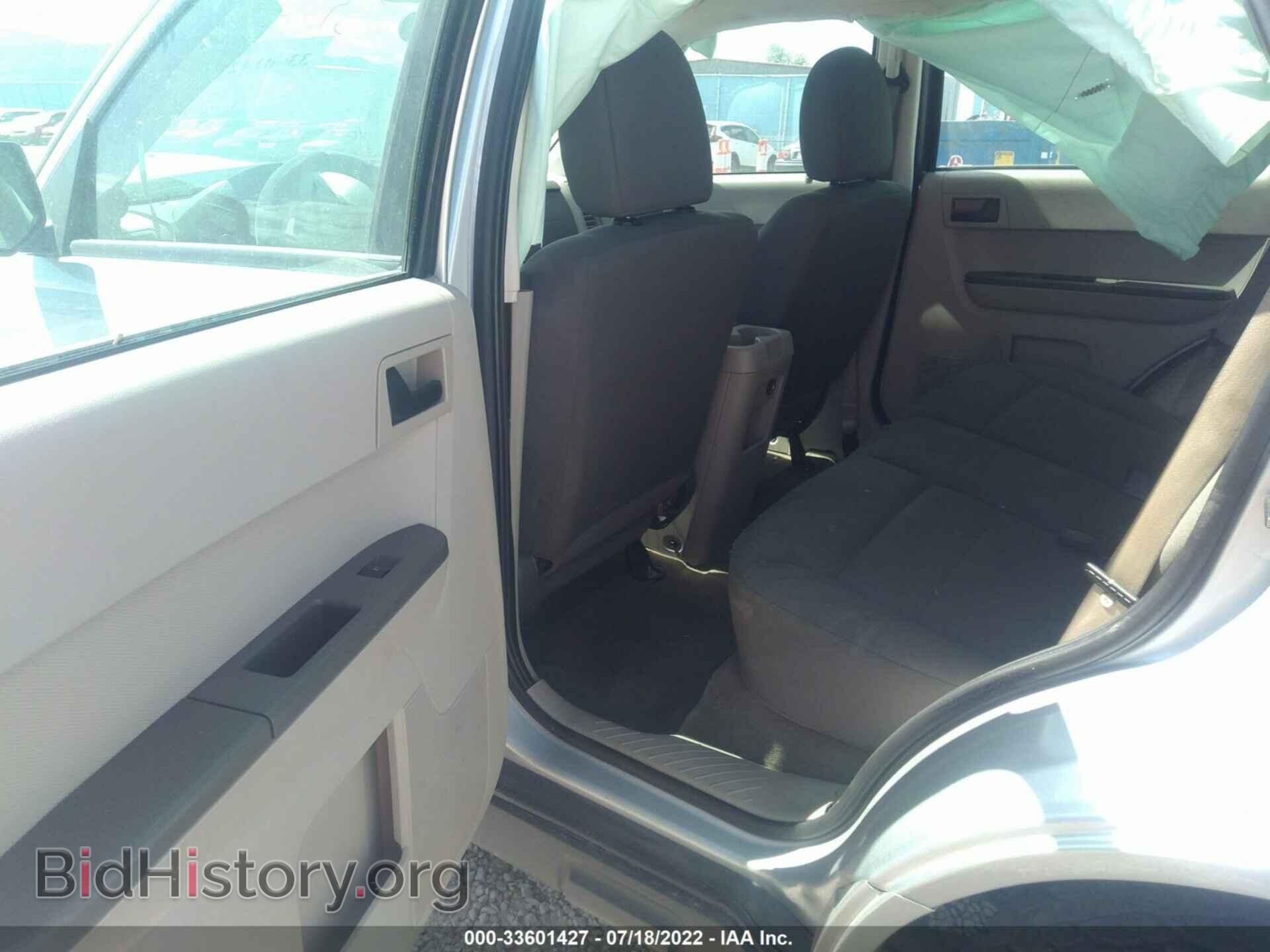 2012 FORD ESCAPE - VIN: 1FMCU9C76CKC69025 - Фото 8
