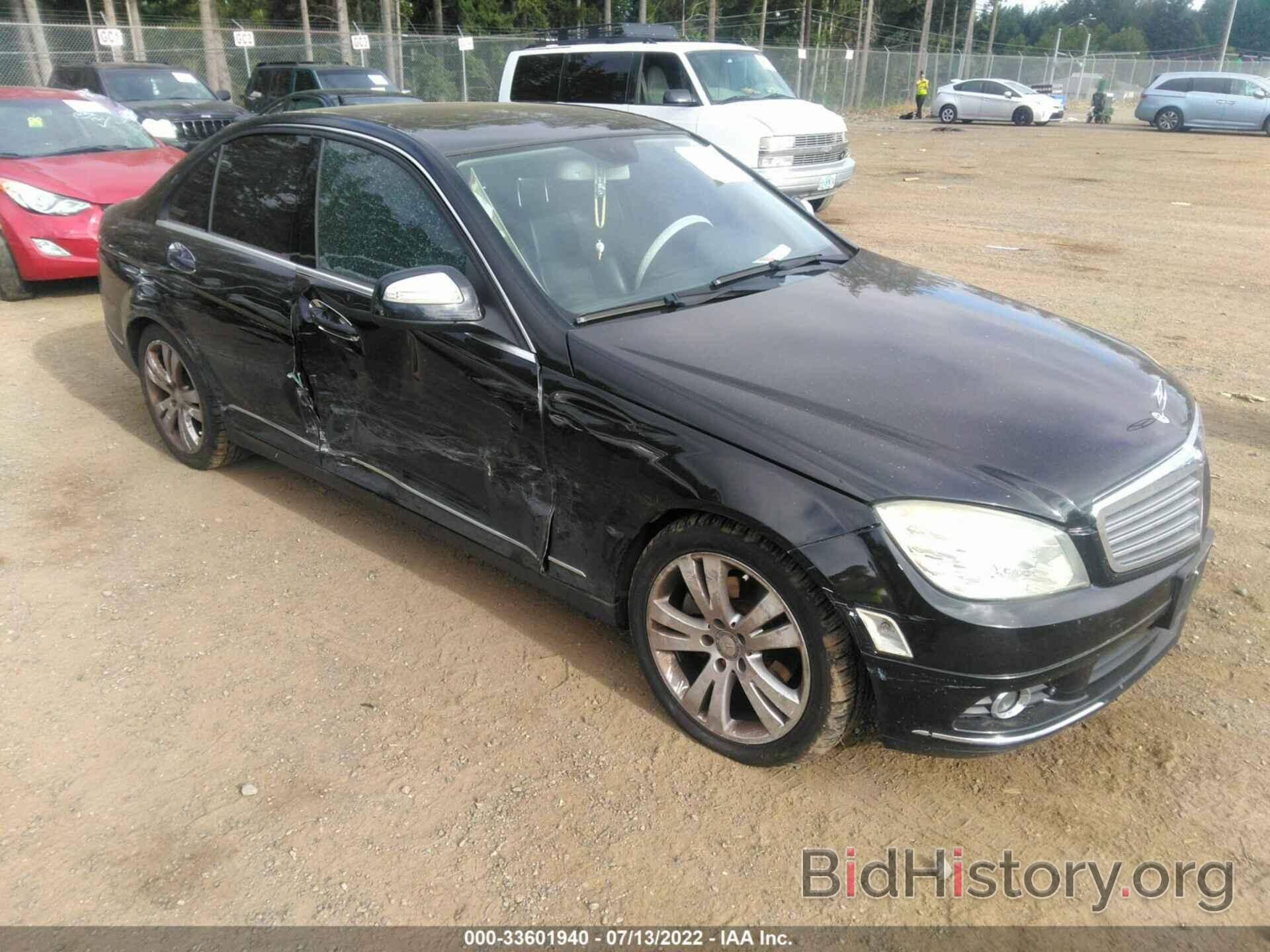 Photo WDDGF81X99R076371 - MERCEDES-BENZ C-CLASS 2009