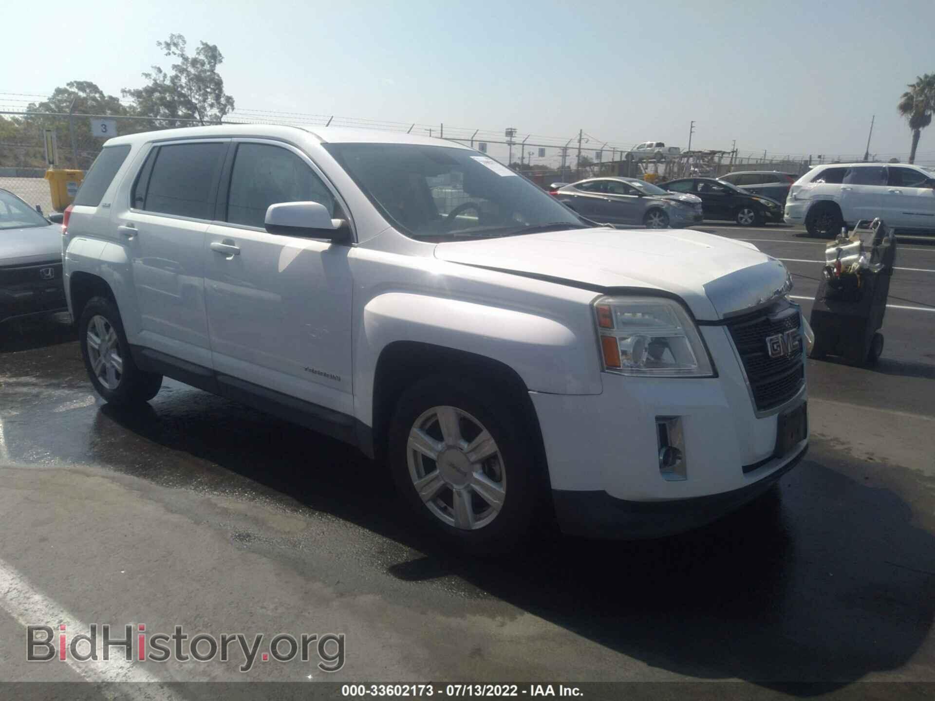 Фотография 2GKALMEK9F6423743 - GMC TERRAIN 2015