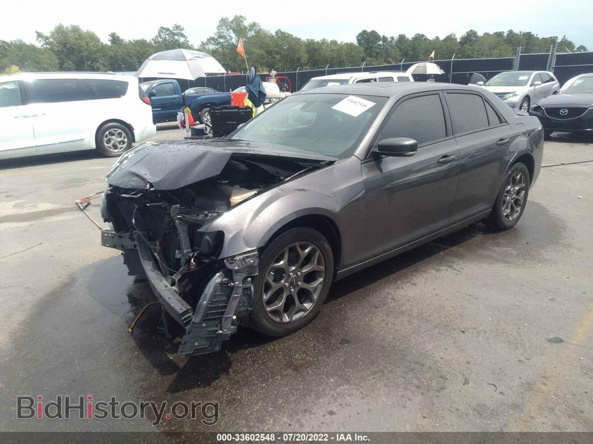 2017 CHRYSLER 300 - VIN: 2C3CCAGG1HH529952 - Фото 2