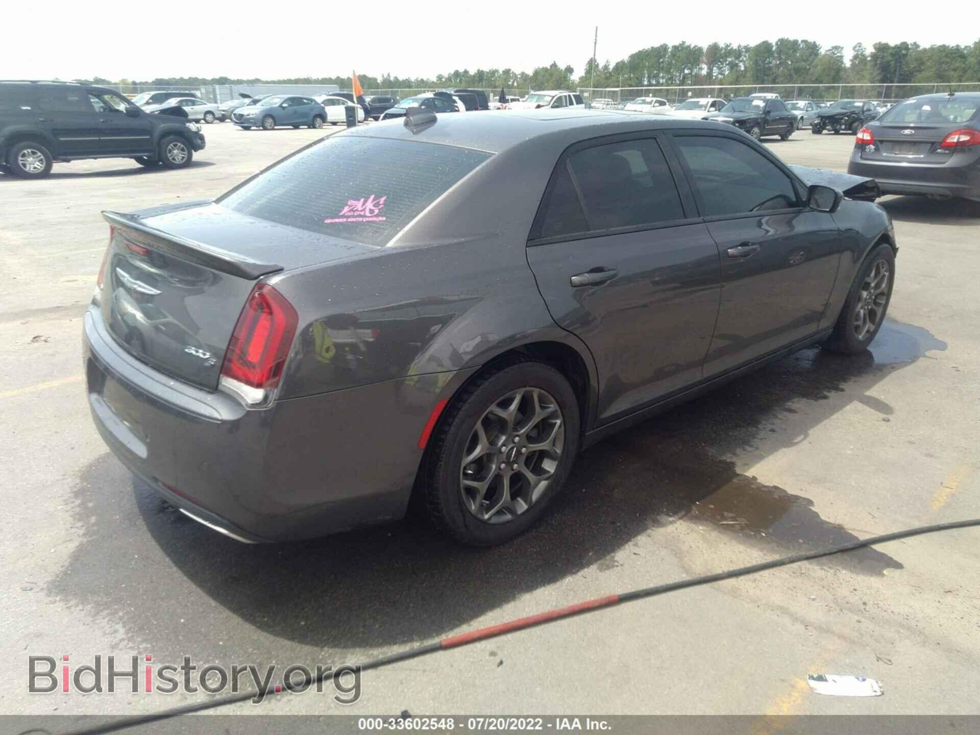 2017 CHRYSLER 300 - VIN: 2C3CCAGG1HH529952 - Фото 4