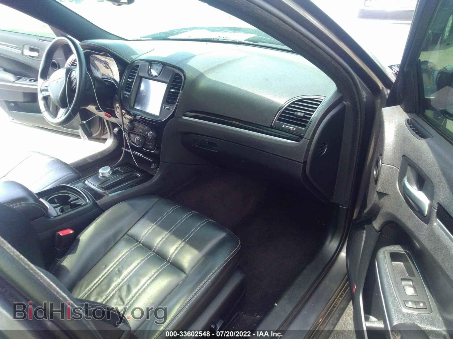 2017 CHRYSLER 300 - VIN: 2C3CCAGG1HH529952 - Фото 5