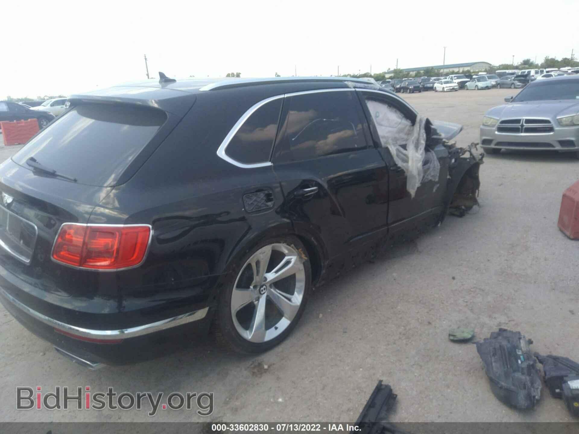 2017 BENTLEY BENTAYGA - VIN: SJAAC2ZVXHC015770 - Фото 4