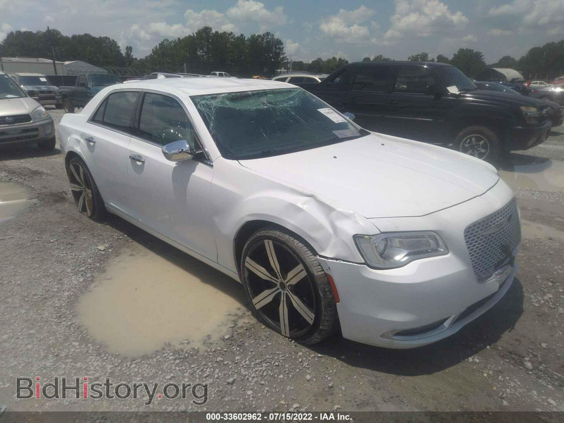 Photo 2C3CCAEG2JH136776 - CHRYSLER 300 2018