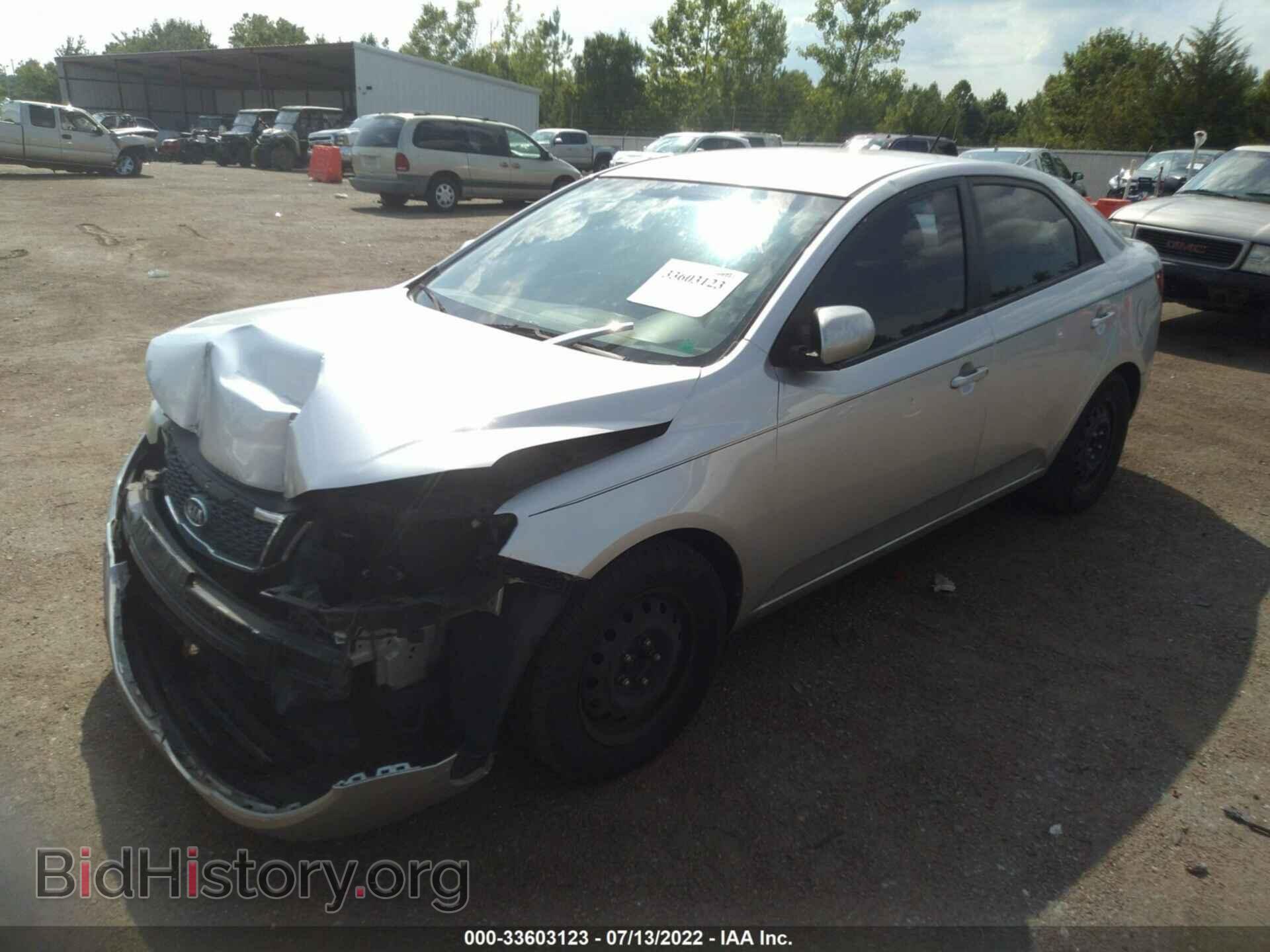 2012 KIA FORTE - VIN: KNAFT4A20C5481929 - Фото 2