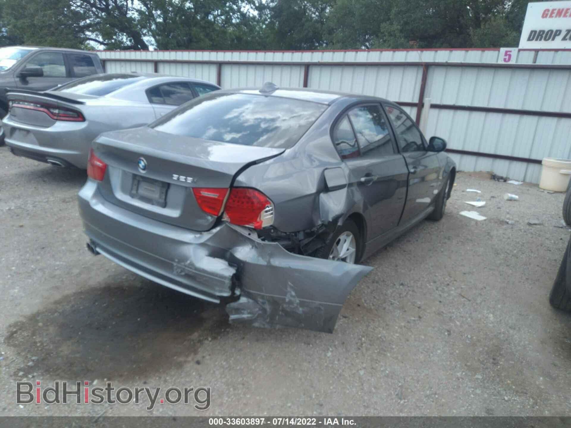 2010 BMW 3 SERIES - VIN: WBAPH7C5XAE129968 - Фото 4