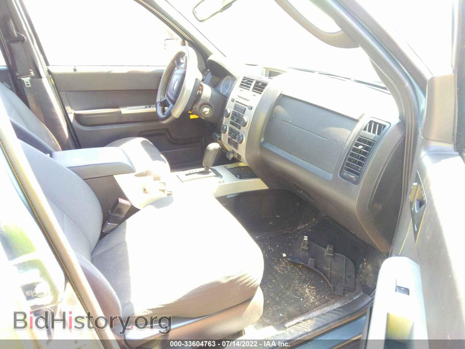 2011 FORD ESCAPE - VIN: 1FMCU0D74BKB21528 - Фото 5