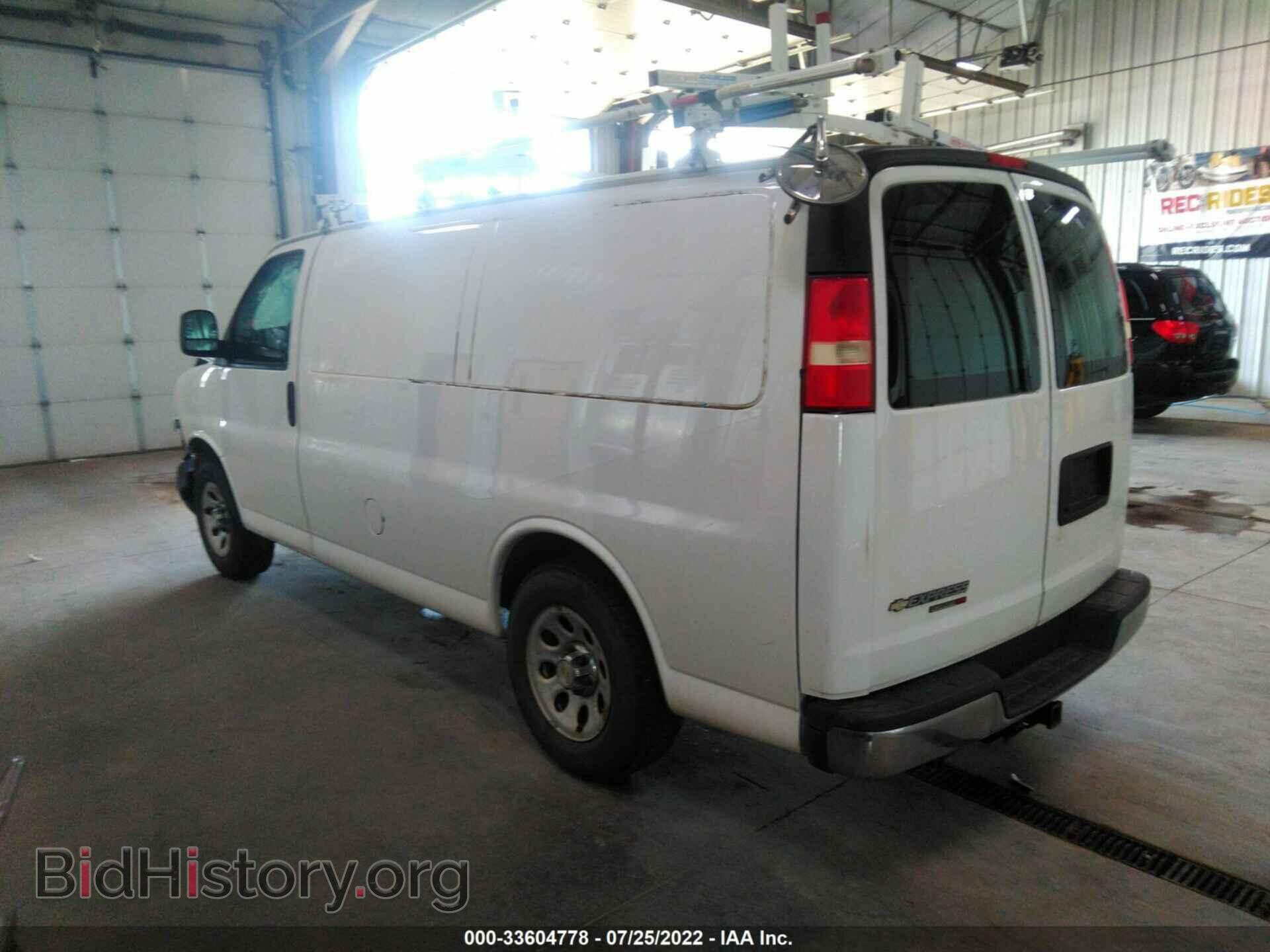 2012 CHEVROLET EXPRESS CARGO VAN - VIN: 1GCSHAF46C1171528 - Фото 3