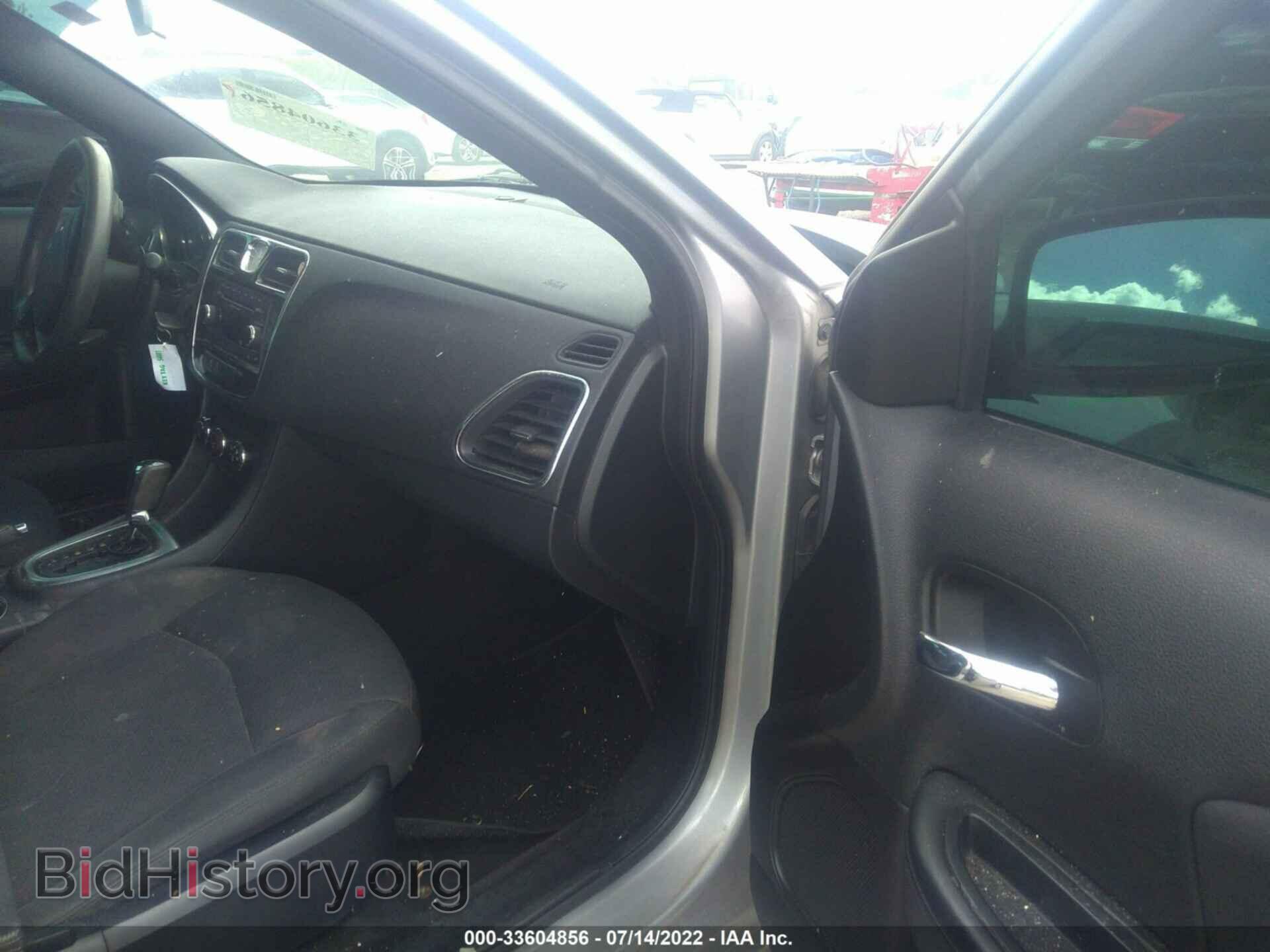 2014 CHRYSLER 200 - VIN: 1C3CCBAB5EN209913 - Фото 5