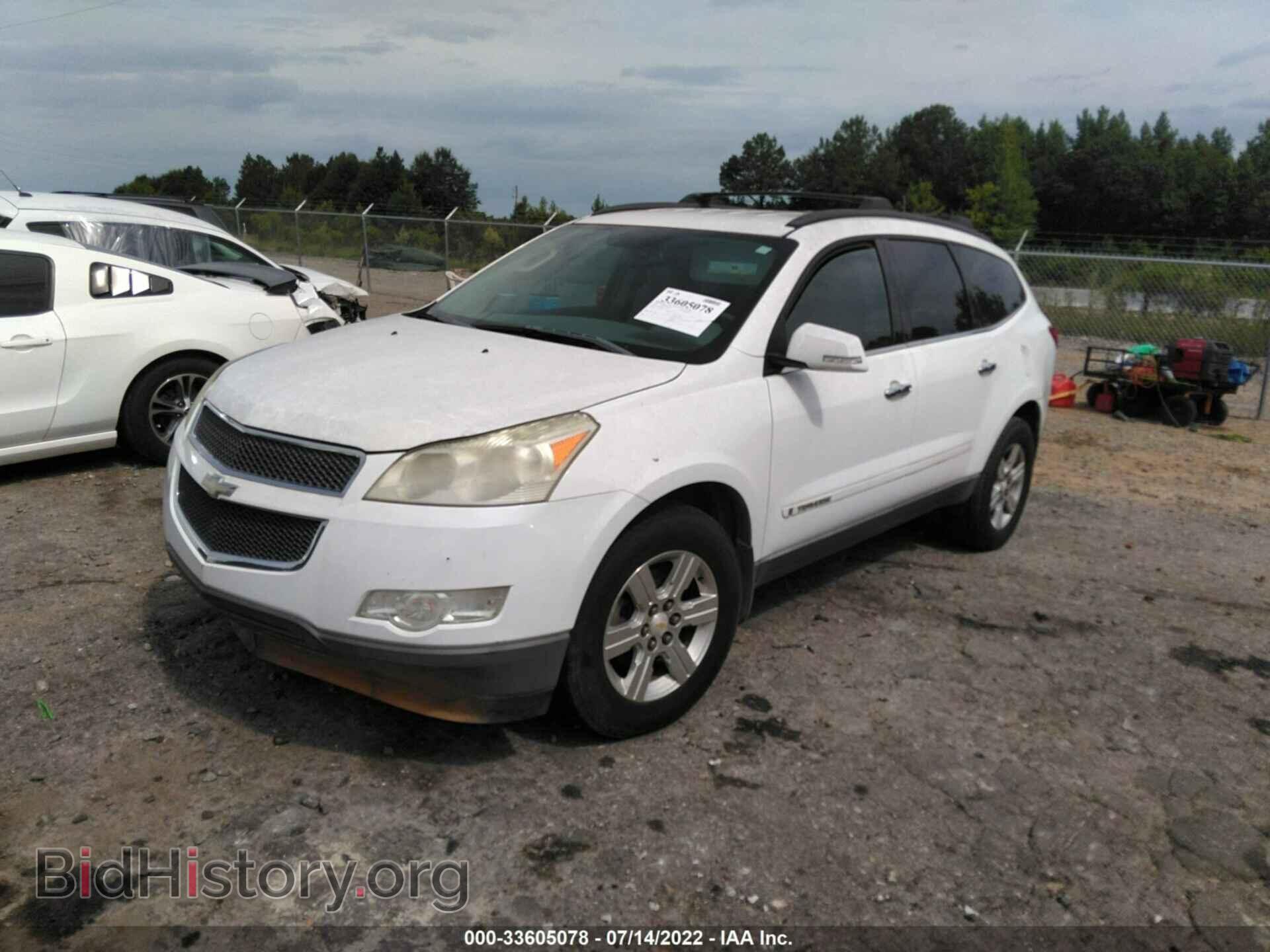 2009 CHEVROLET TRAVERSE - VIN: 1GNER23D89S101513 - Фото 2