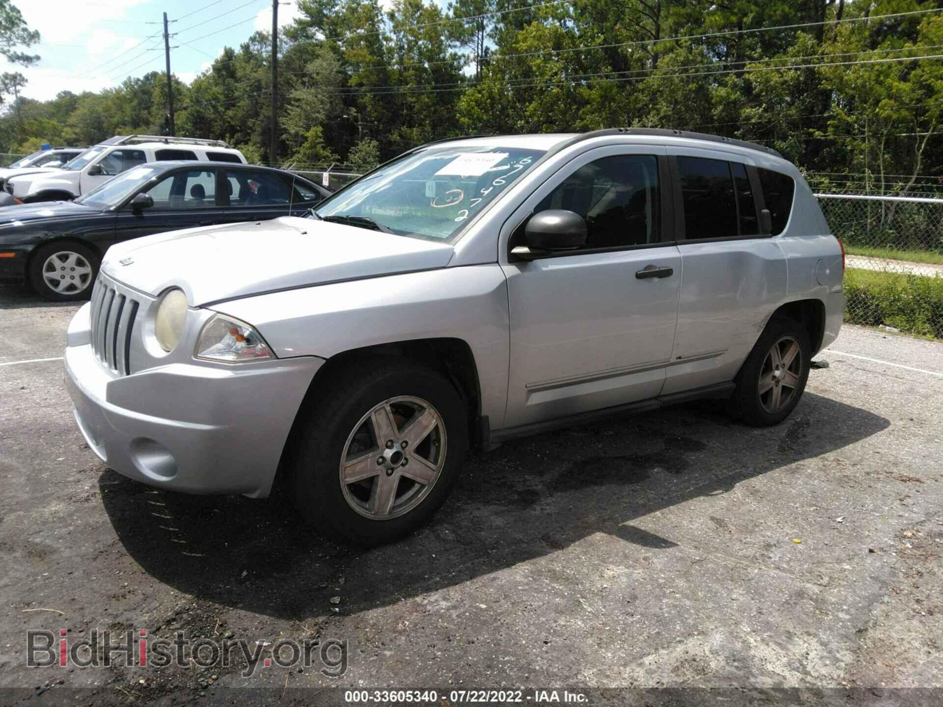 2010 JEEP COMPASS - VIN: 1J4NT1FA0AD676472 - Фото 2