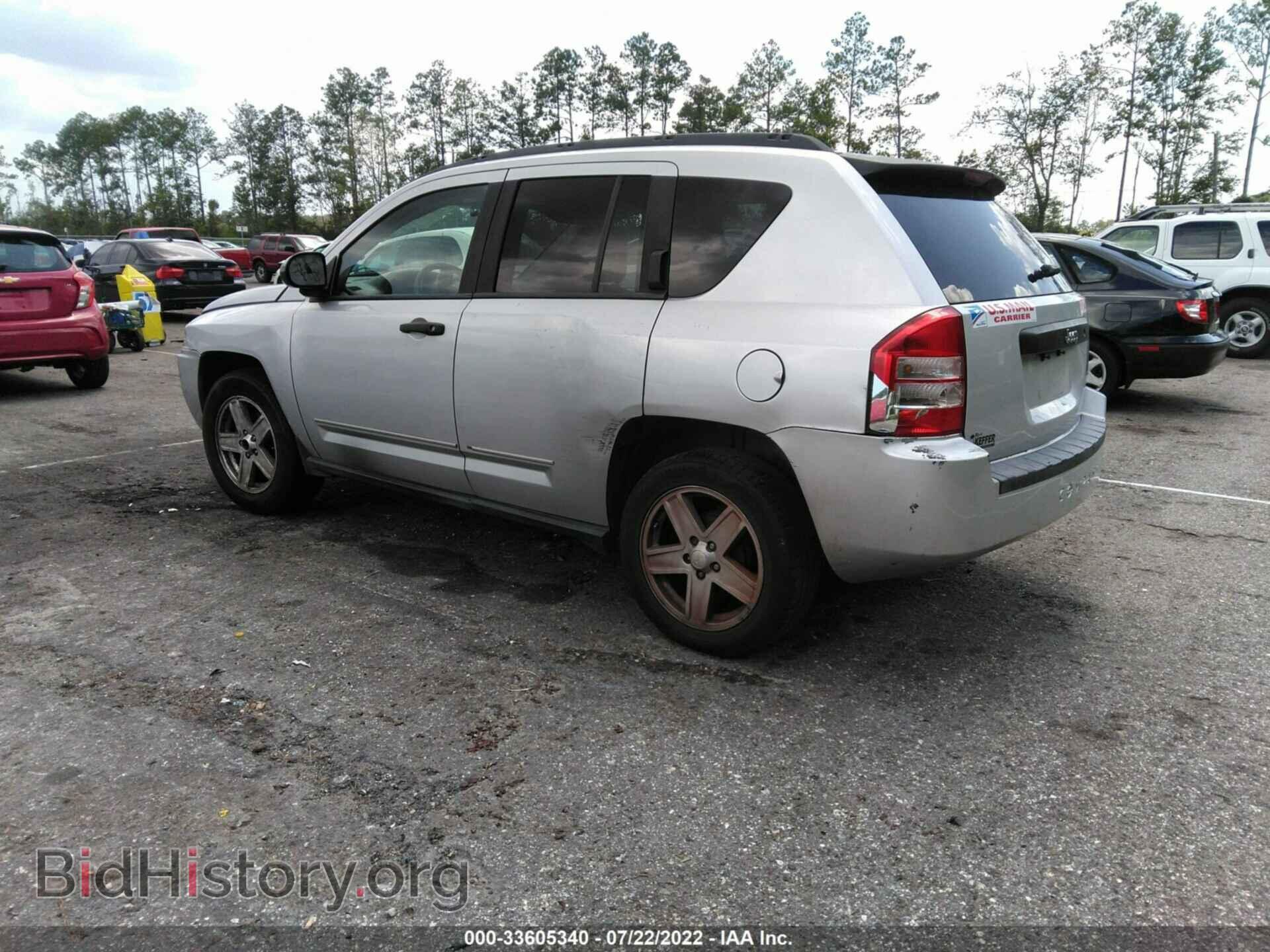 2010 JEEP COMPASS - VIN: 1J4NT1FA0AD676472 - Фото 3