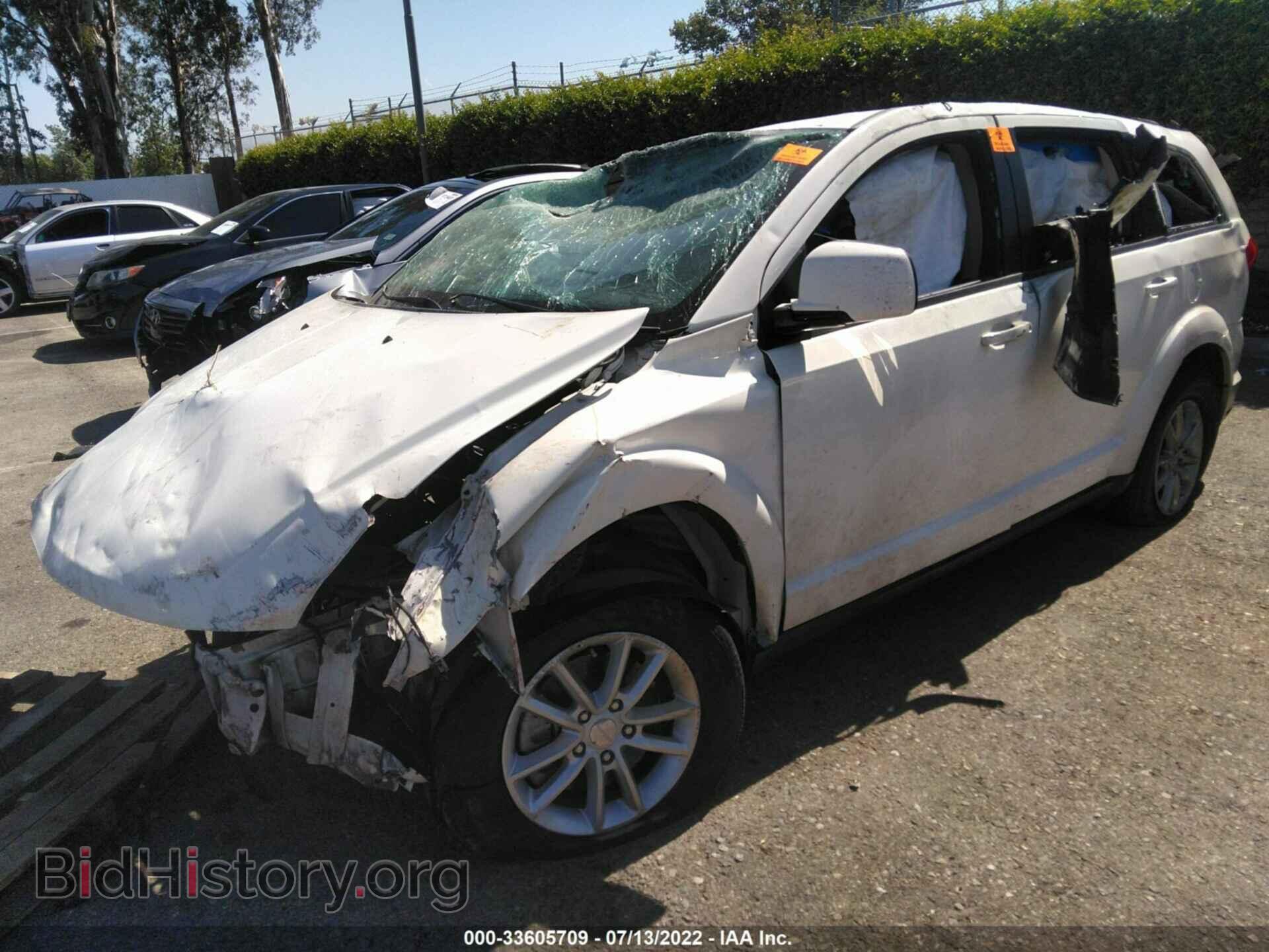 2017 DODGE JOURNEY - VIN: 3C4PDCBG8HT511386 - Фото 2