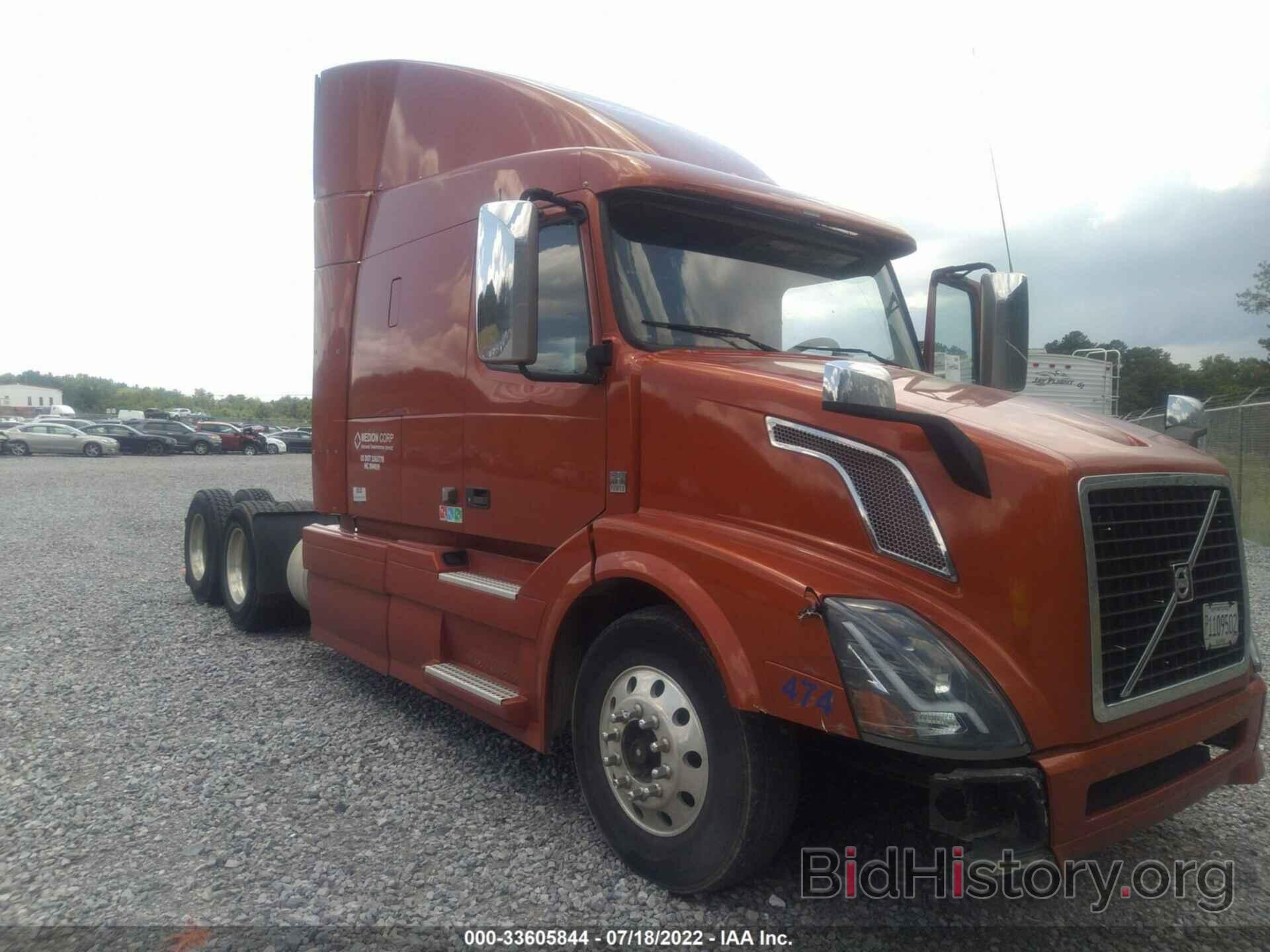 Photo 4V4N99EH3EN165456 - VOLVO VN 2014