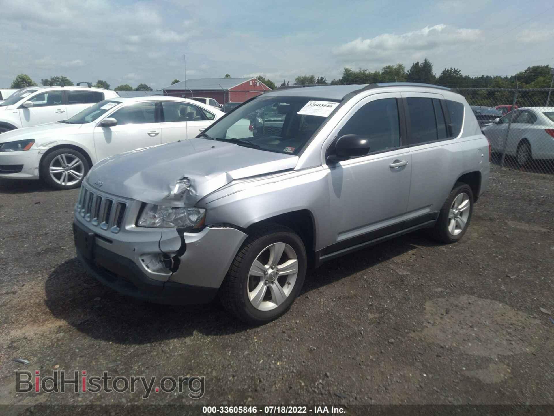 2011 JEEP COMPASS - VIN: 1J4NF1FB5BD252061 - Photo 2