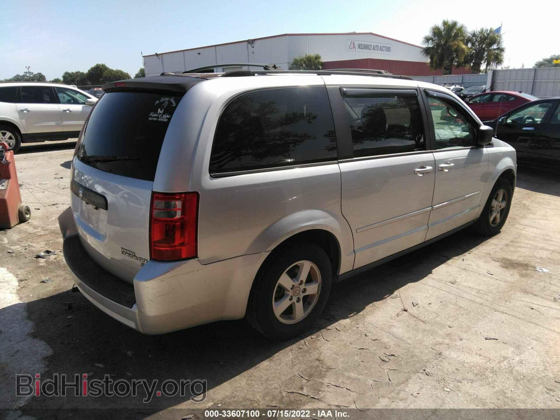 2010 DODGE GRAND CARAVAN - VIN: 2D4RN3D10AR467622 - Фото 4