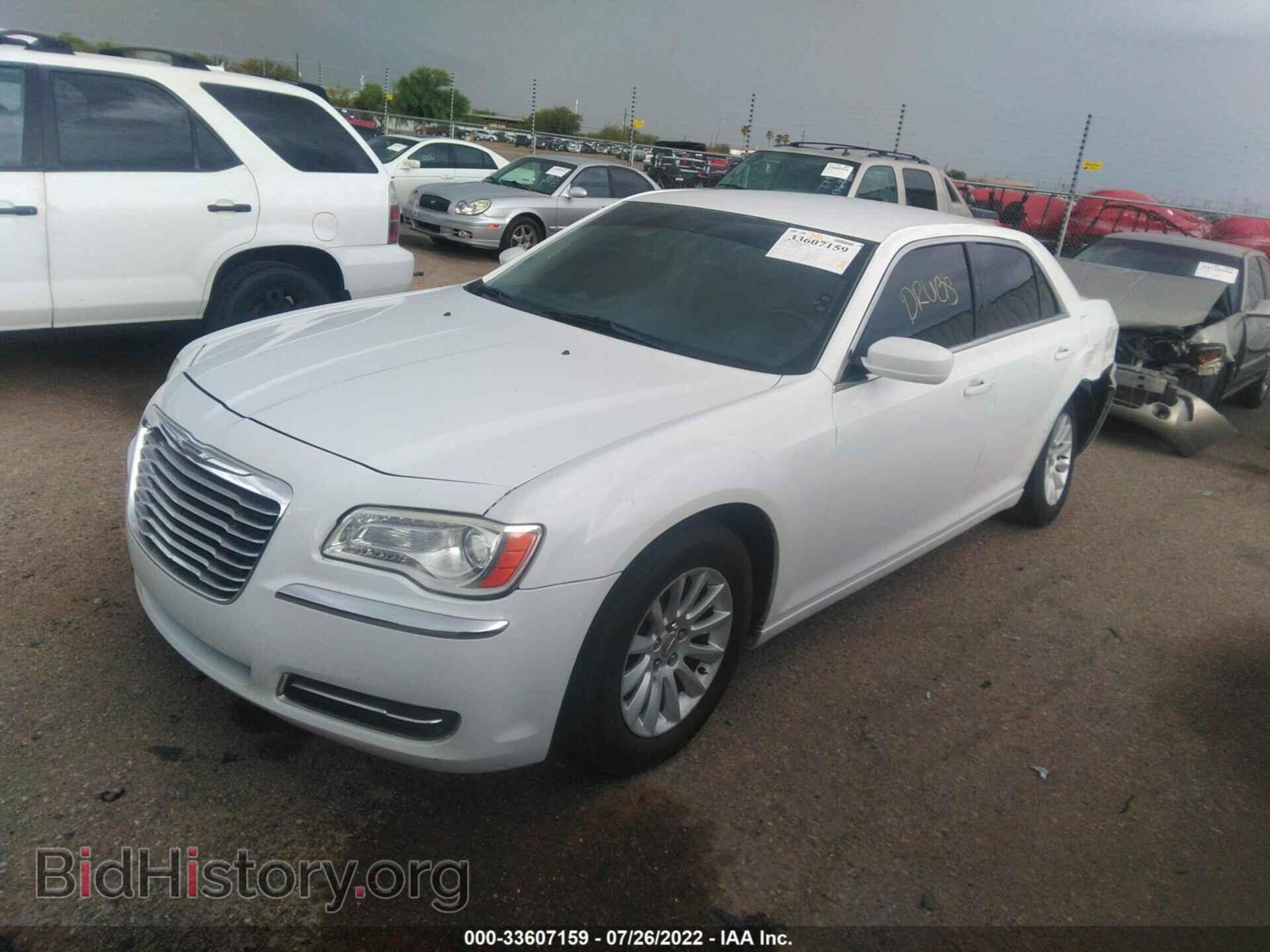 2012 CHRYSLER 300 - VIN: 2C3CCAAG8CH195419 - Фото 2