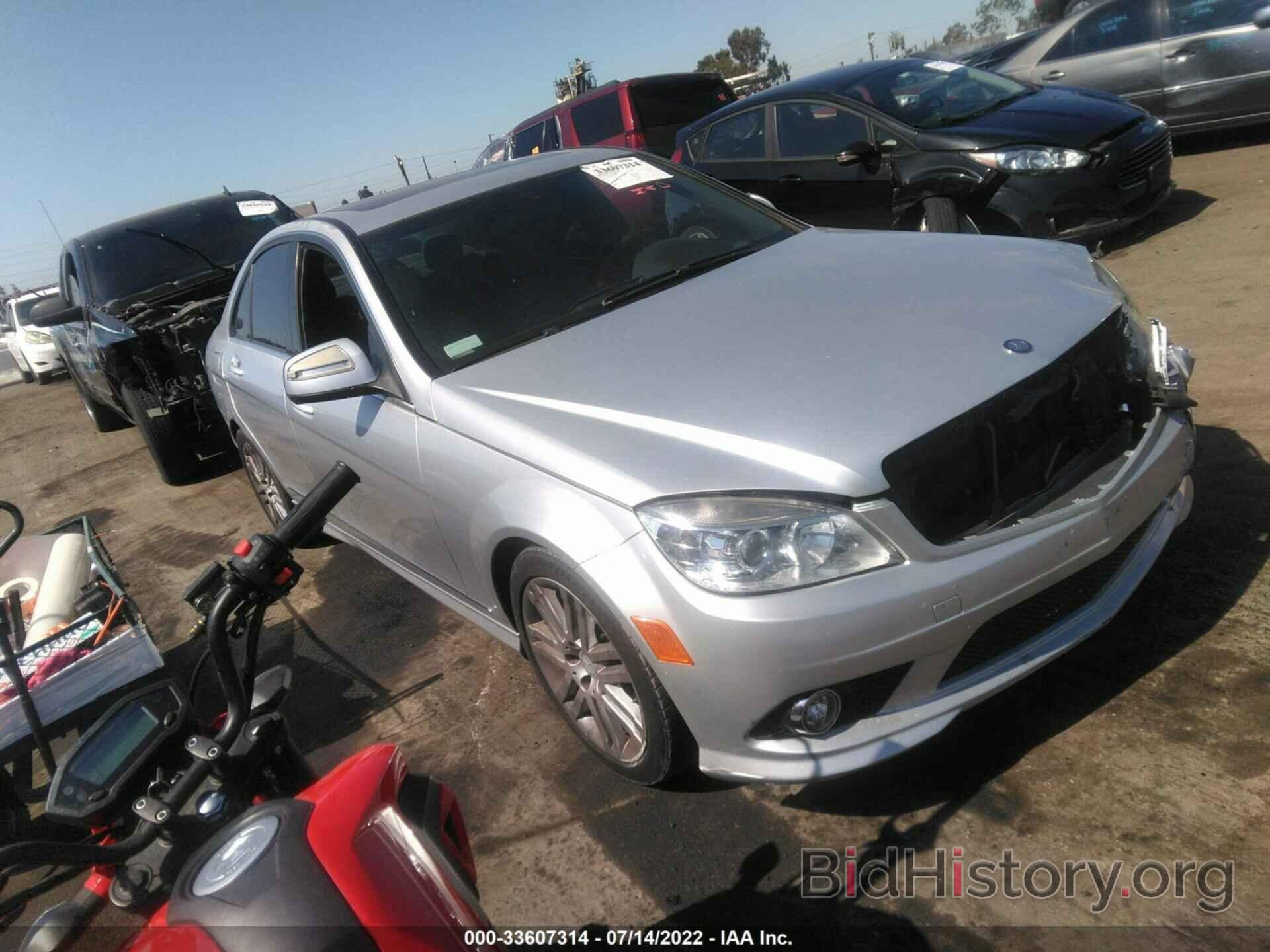 Photo WDDGF54X78F073415 - MERCEDES-BENZ C-CLASS 2008