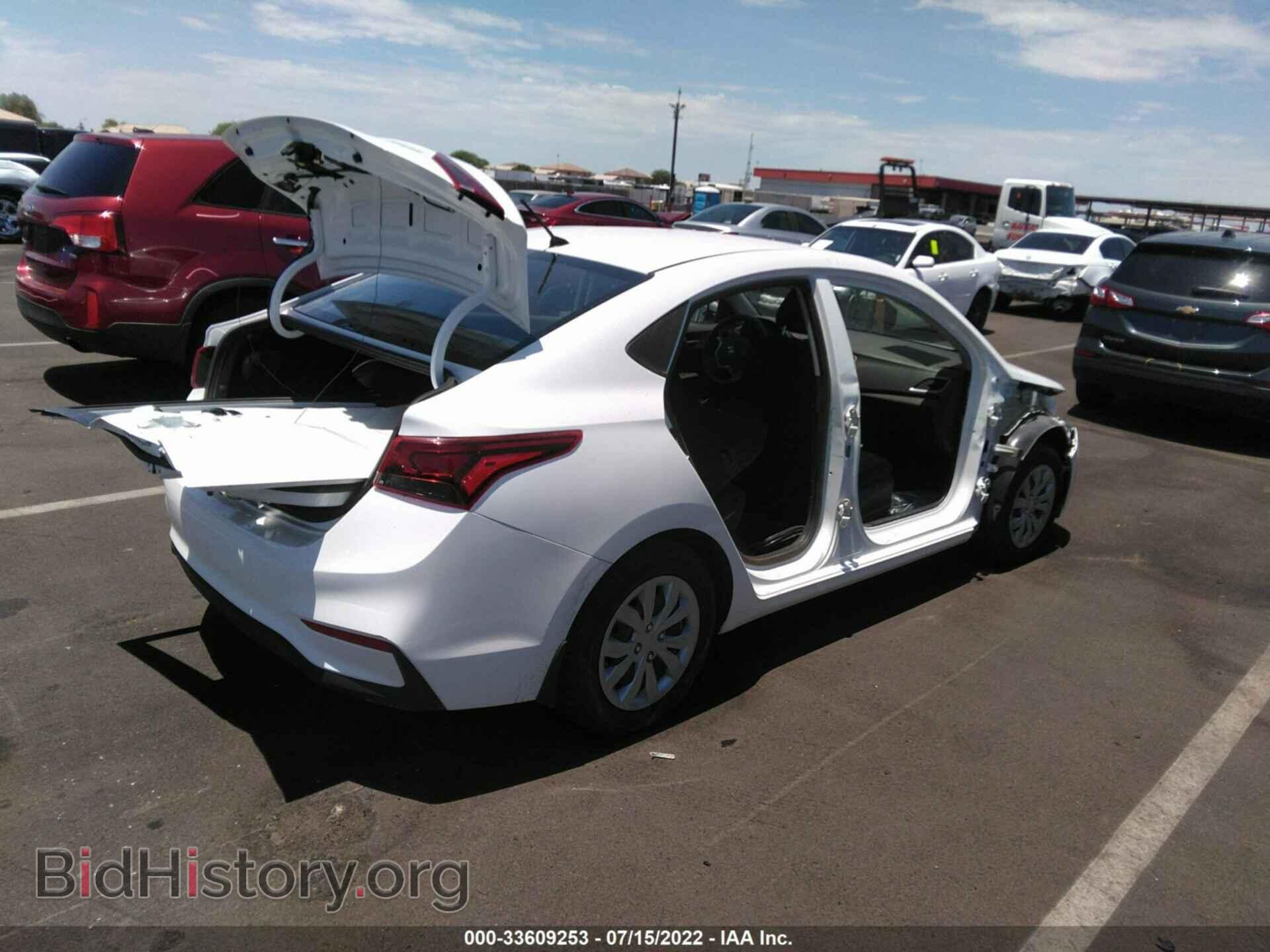 2019 HYUNDAI ACCENT - VIN: 3KPC24A39KE058061 - Фото 4