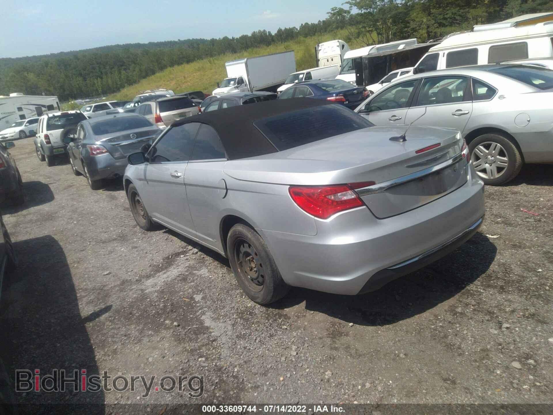 2012 CHRYSLER 200 - VIN: 1C3BCBEB8CN134272 - Фото 3