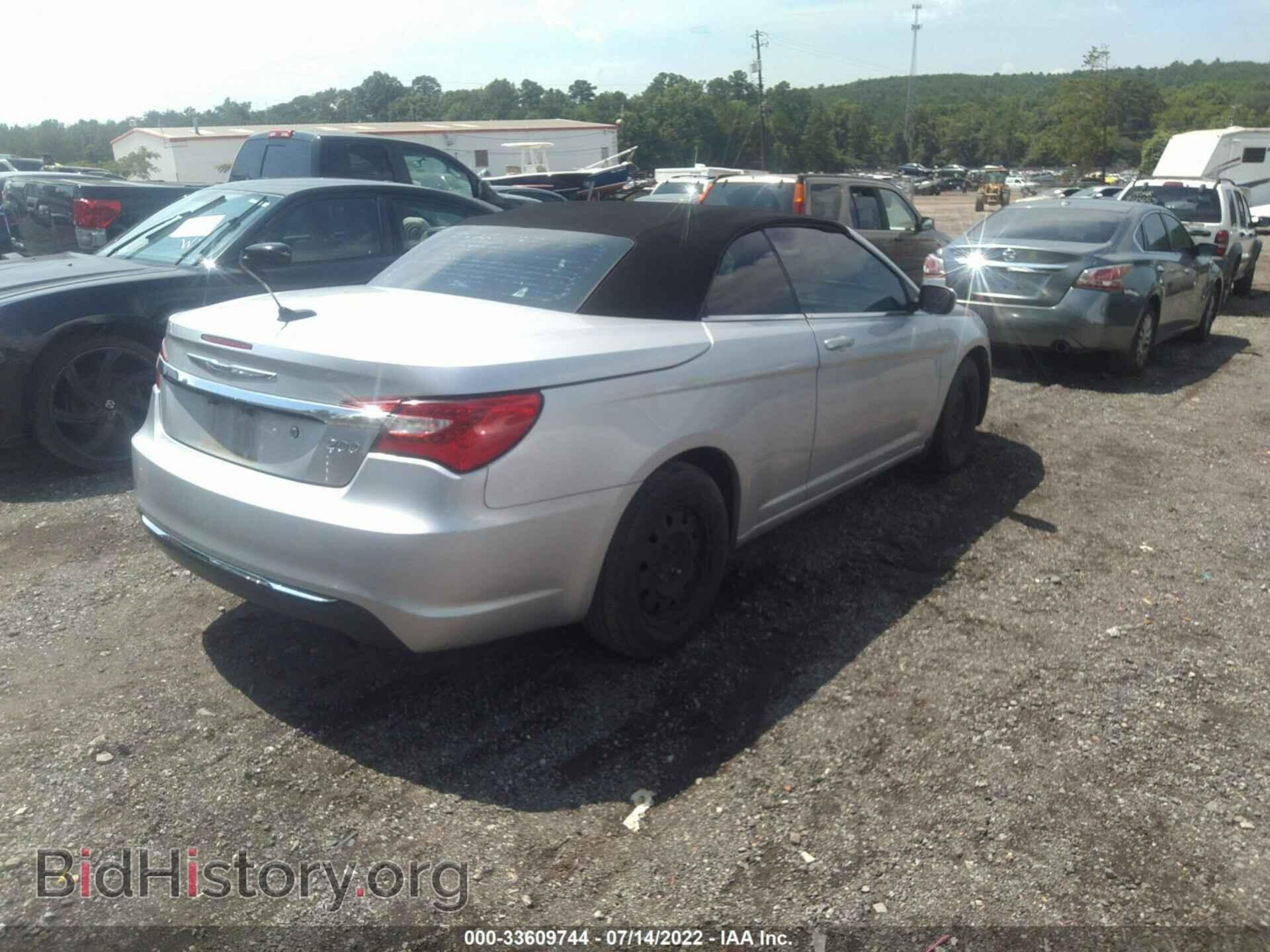 2012 CHRYSLER 200 - VIN: 1C3BCBEB8CN134272 - Фото 4