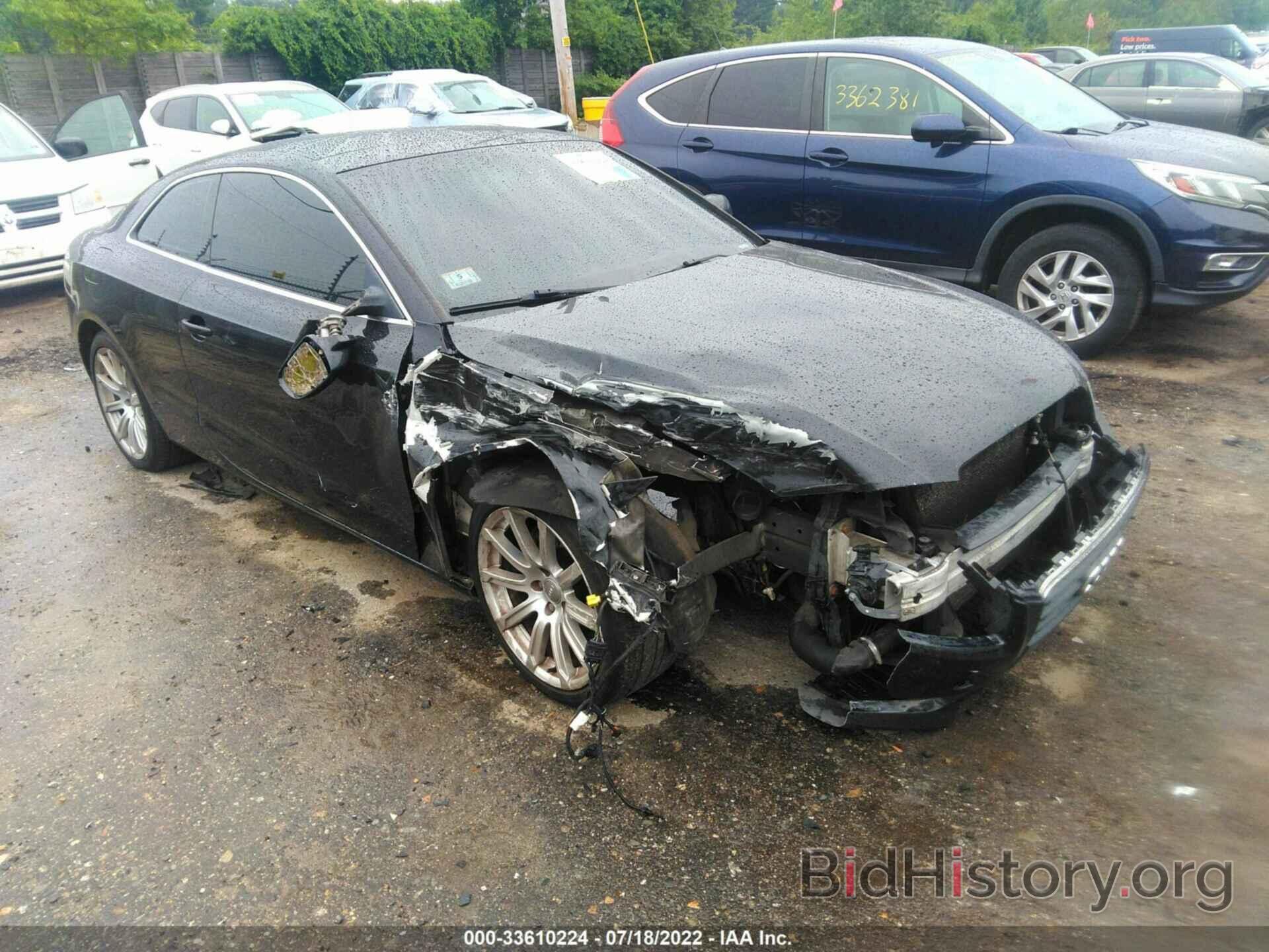 Photo WAULFAFR4CA036518 - AUDI A5 2012