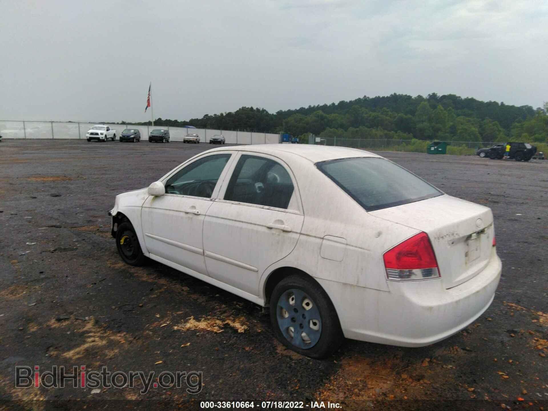 2007 KIA SPECTRA - VIN: KNAFE121675396050 - Фото 3