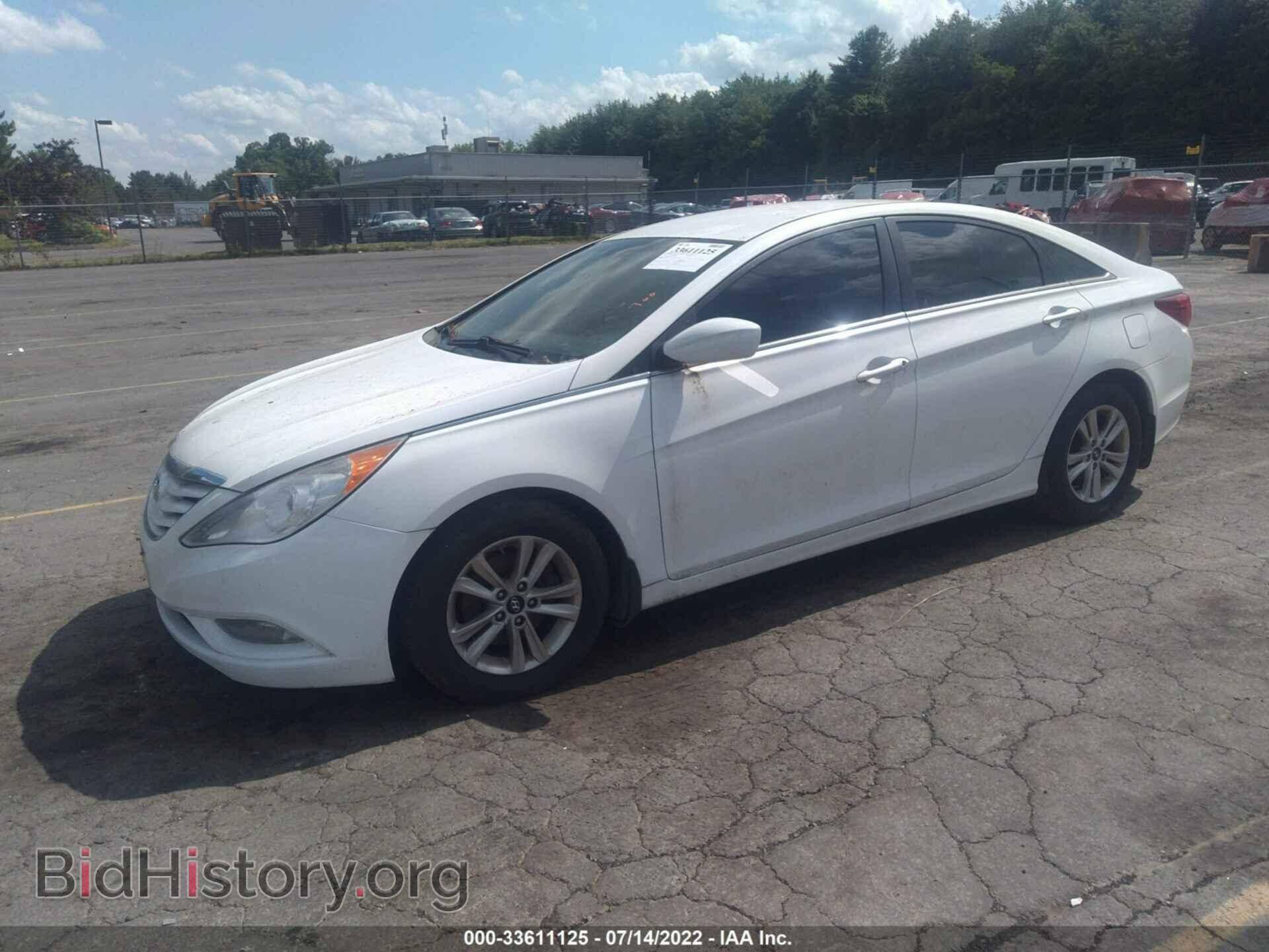 2013 HYUNDAI SONATA - VIN: 5NPEB4ACXDH557300 - Фото 2