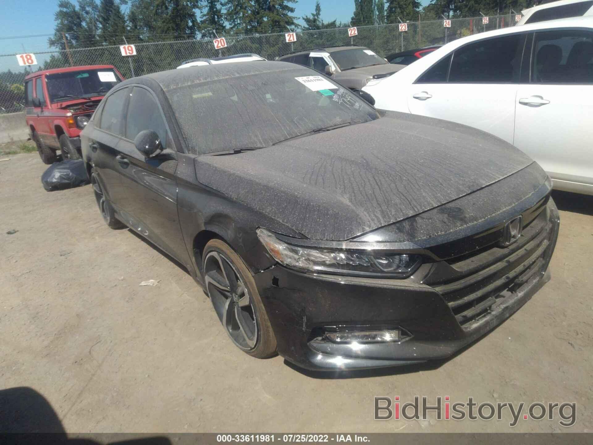 Photo 1HGCV1F39LA137749 - HONDA ACCORD SEDAN 2020