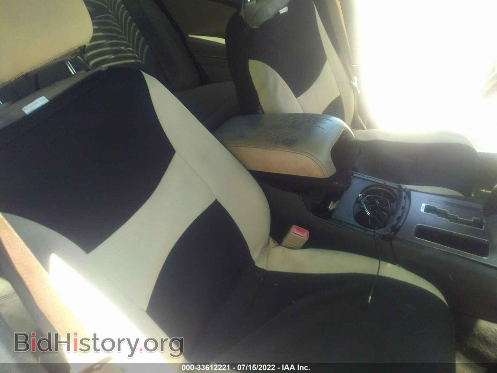 2011 DODGE CHARGER - VIN: 2B3CL3CG8BH612459 - Фото 5