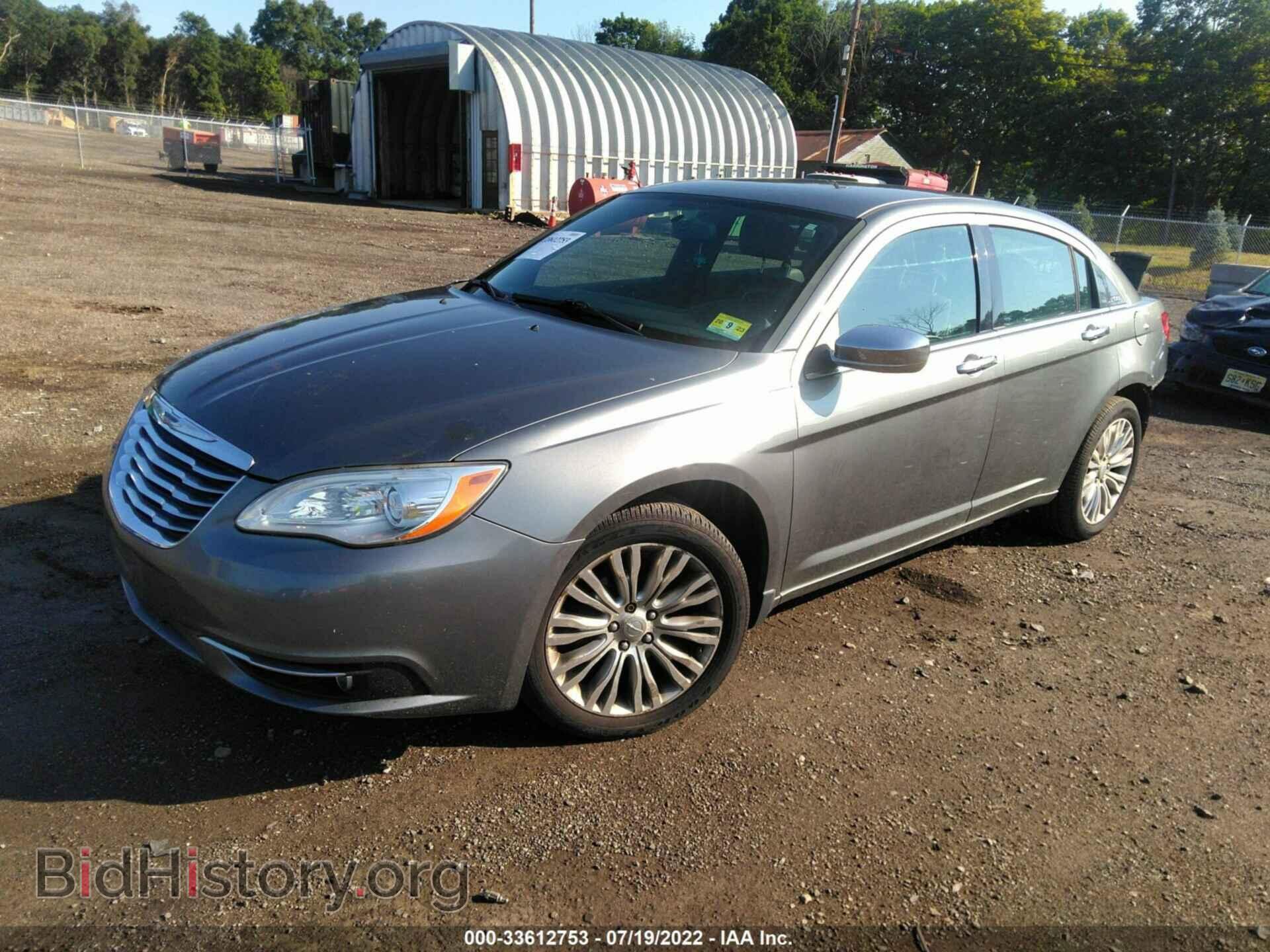 2012 CHRYSLER 200 - VIN: 1C3CCBCB3CN164917 - Фото 2