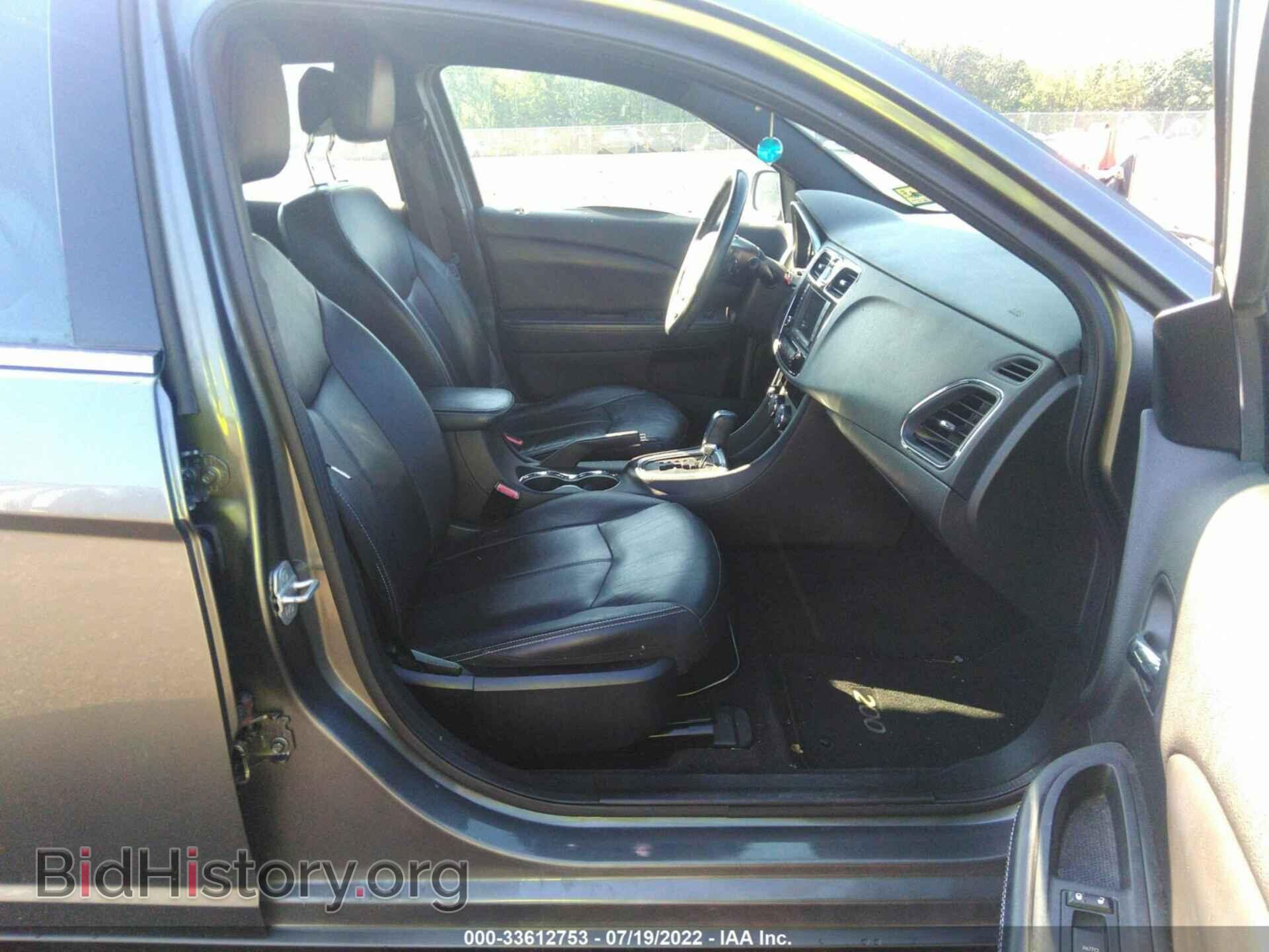 2012 CHRYSLER 200 - VIN: 1C3CCBCB3CN164917 - Фото 5