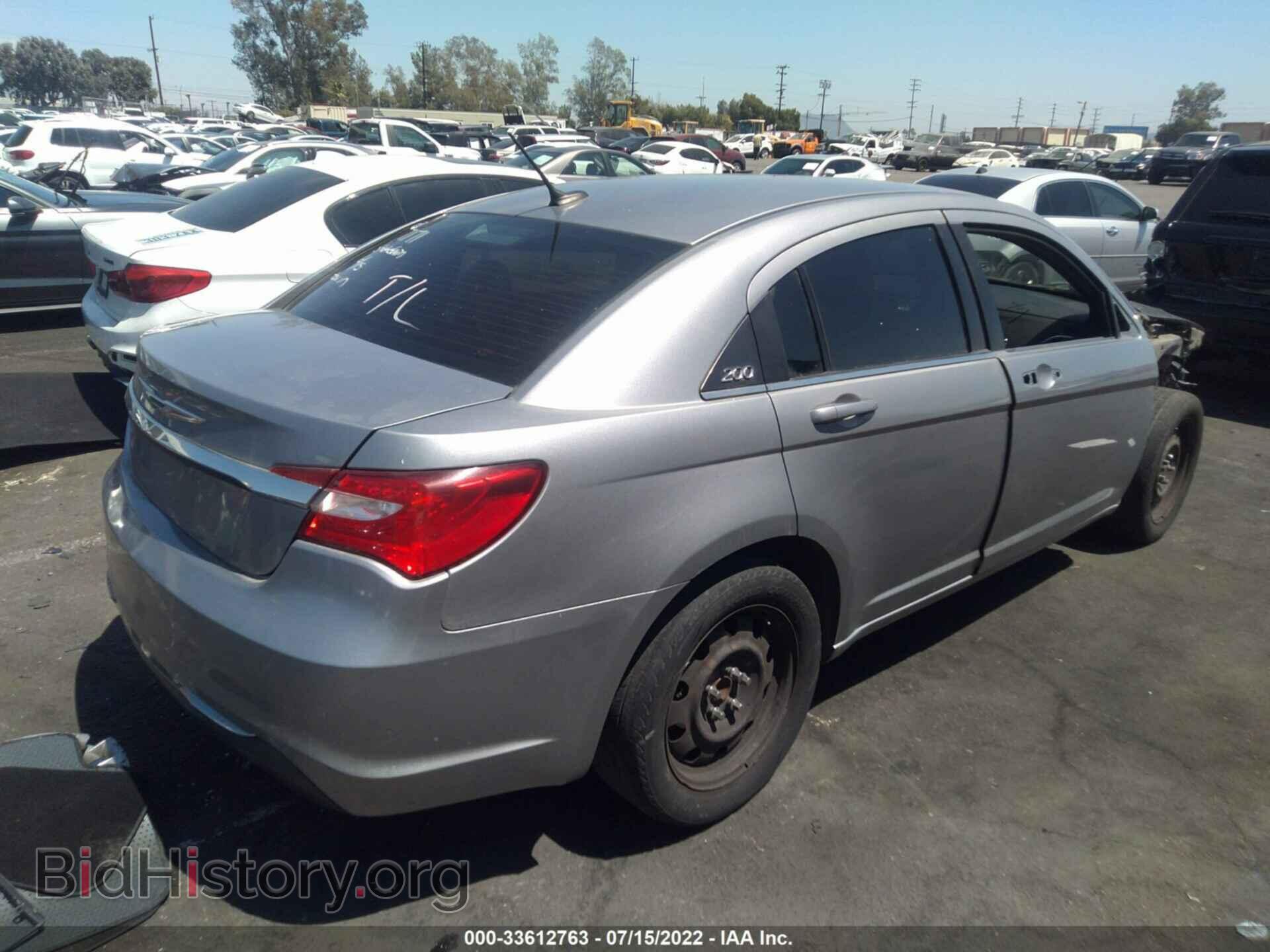 2013 CHRYSLER 200 - VIN: 1C3CCBAB5DN647197 - Photo 4