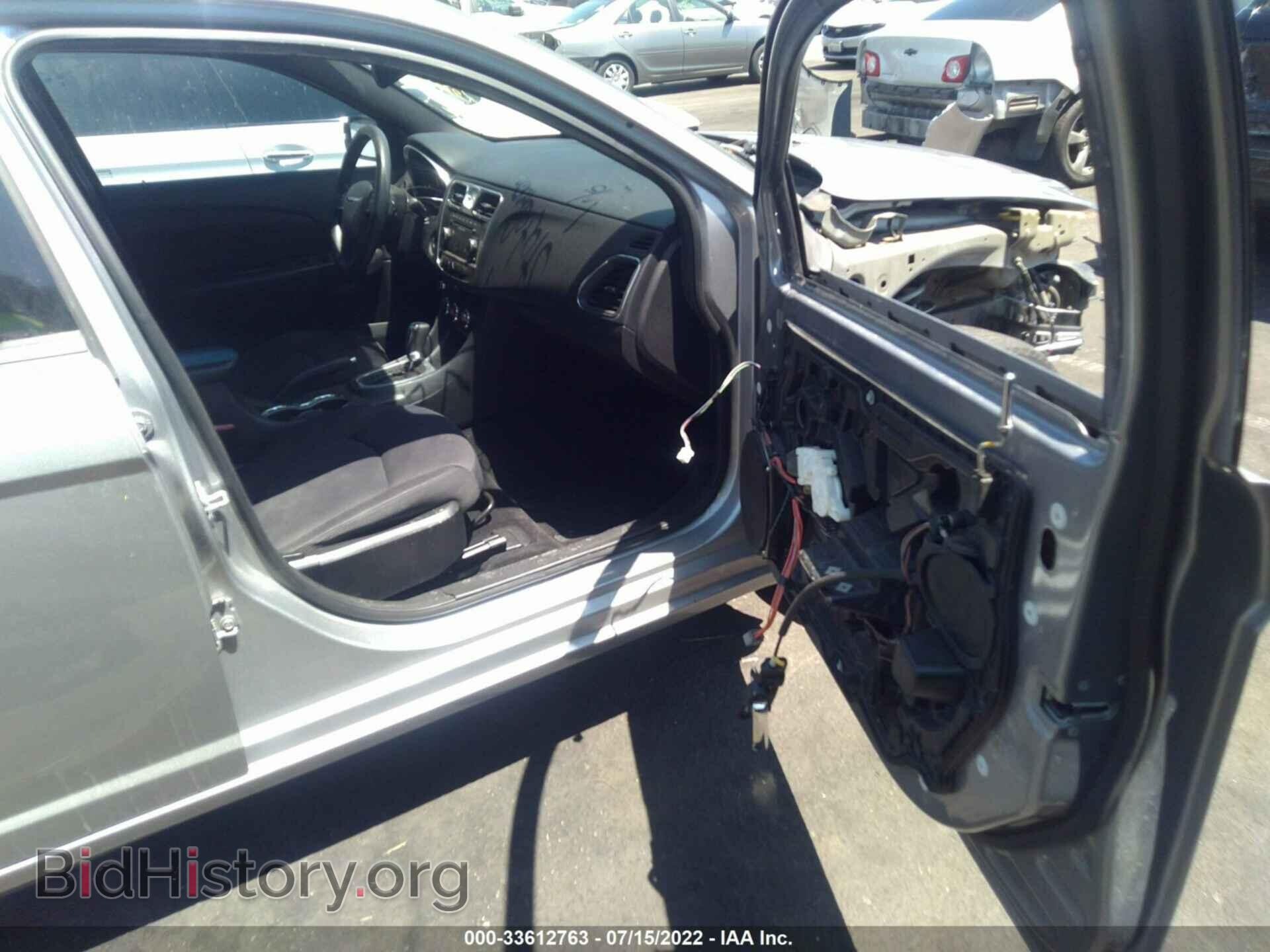 2013 CHRYSLER 200 - VIN: 1C3CCBAB5DN647197 - Photo 5