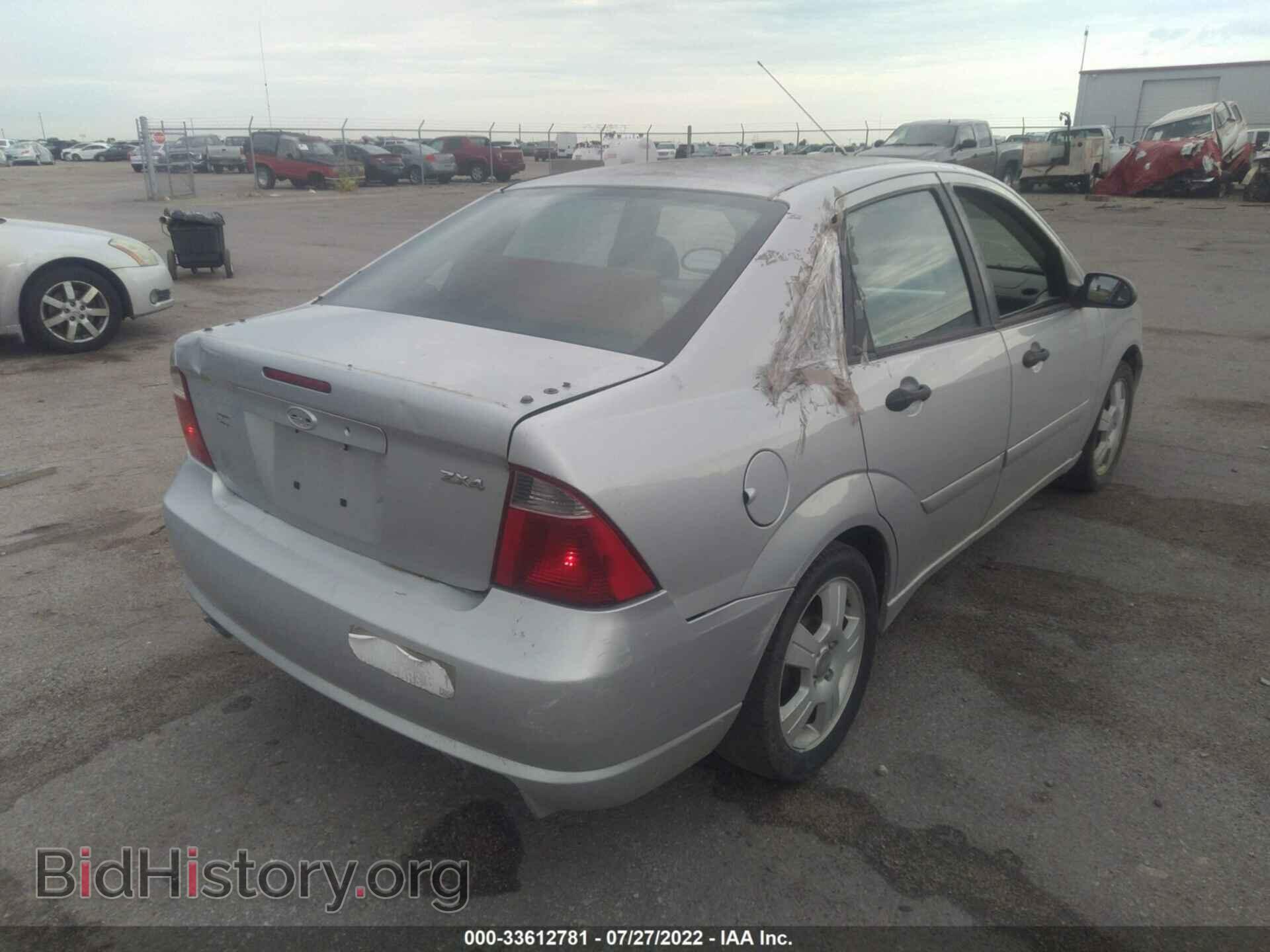 2006 FORD FOCUS - VIN: 1FAFP34N56W158570 - Фото 4