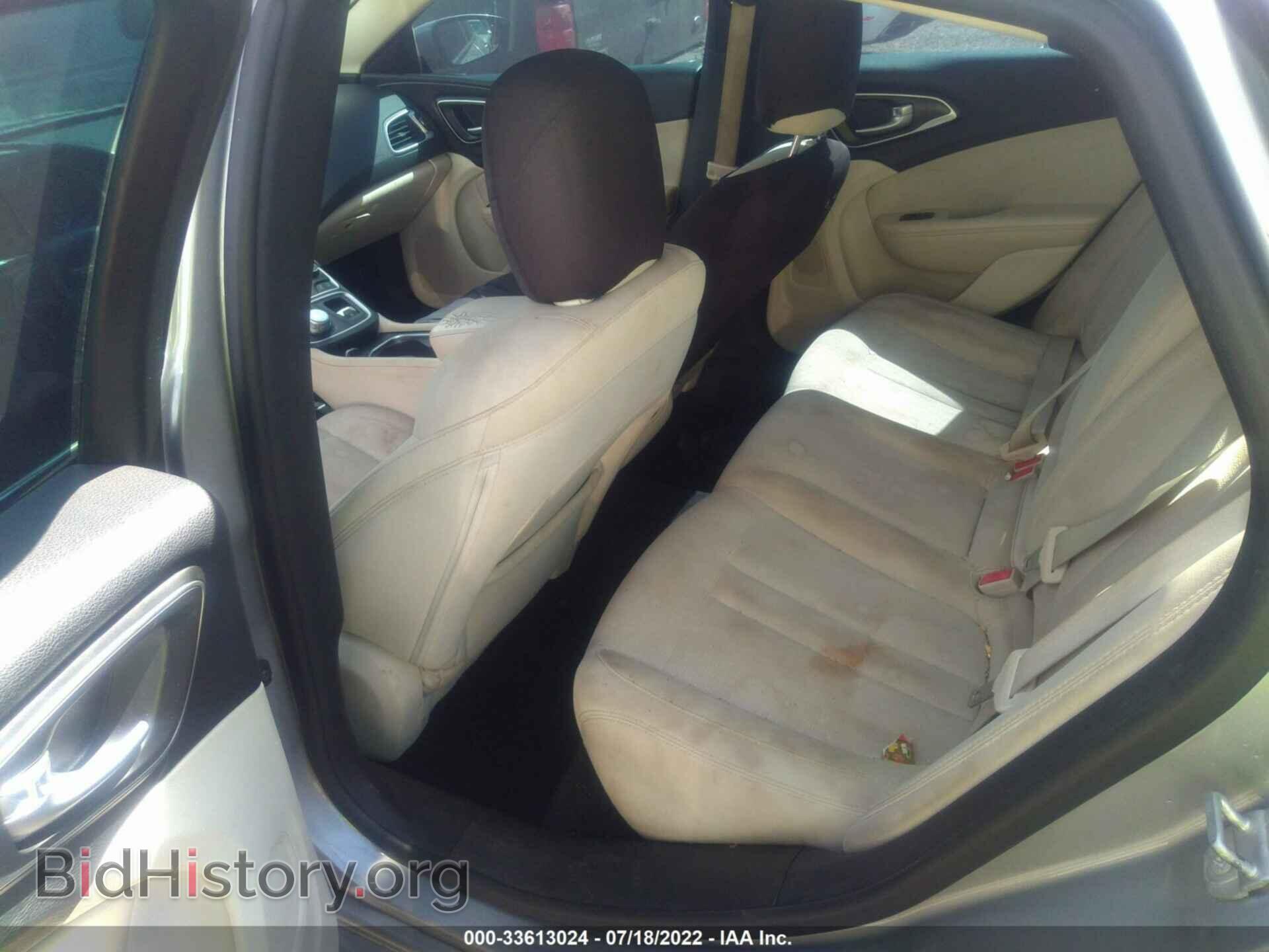 2016 CHRYSLER 200 - VIN: 1C3CCCAB0GN138032 - Photo 8