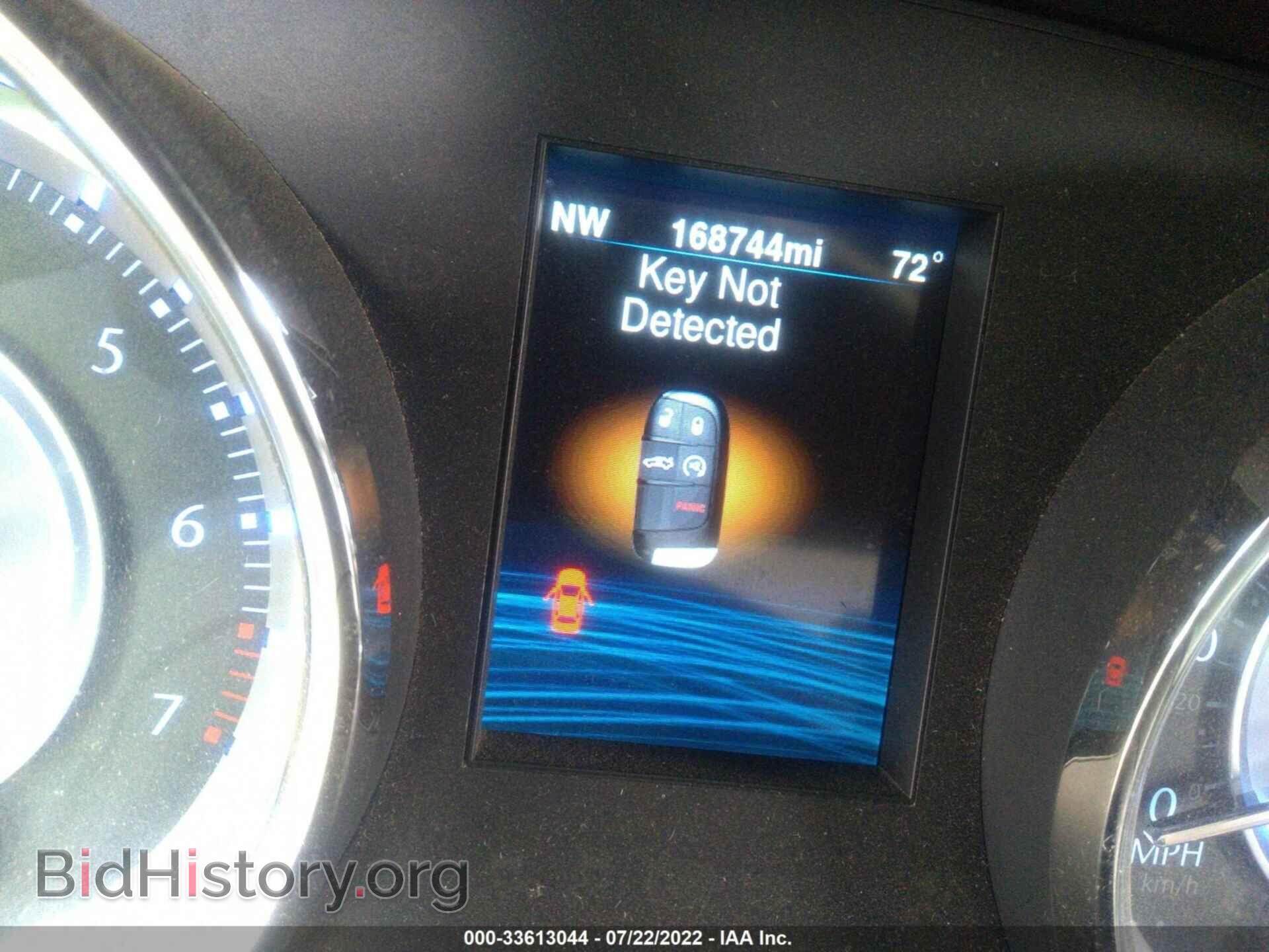 2014 CHRYSLER 300 - VIN: 2C3CCAAG1EH307061 - Фото 7